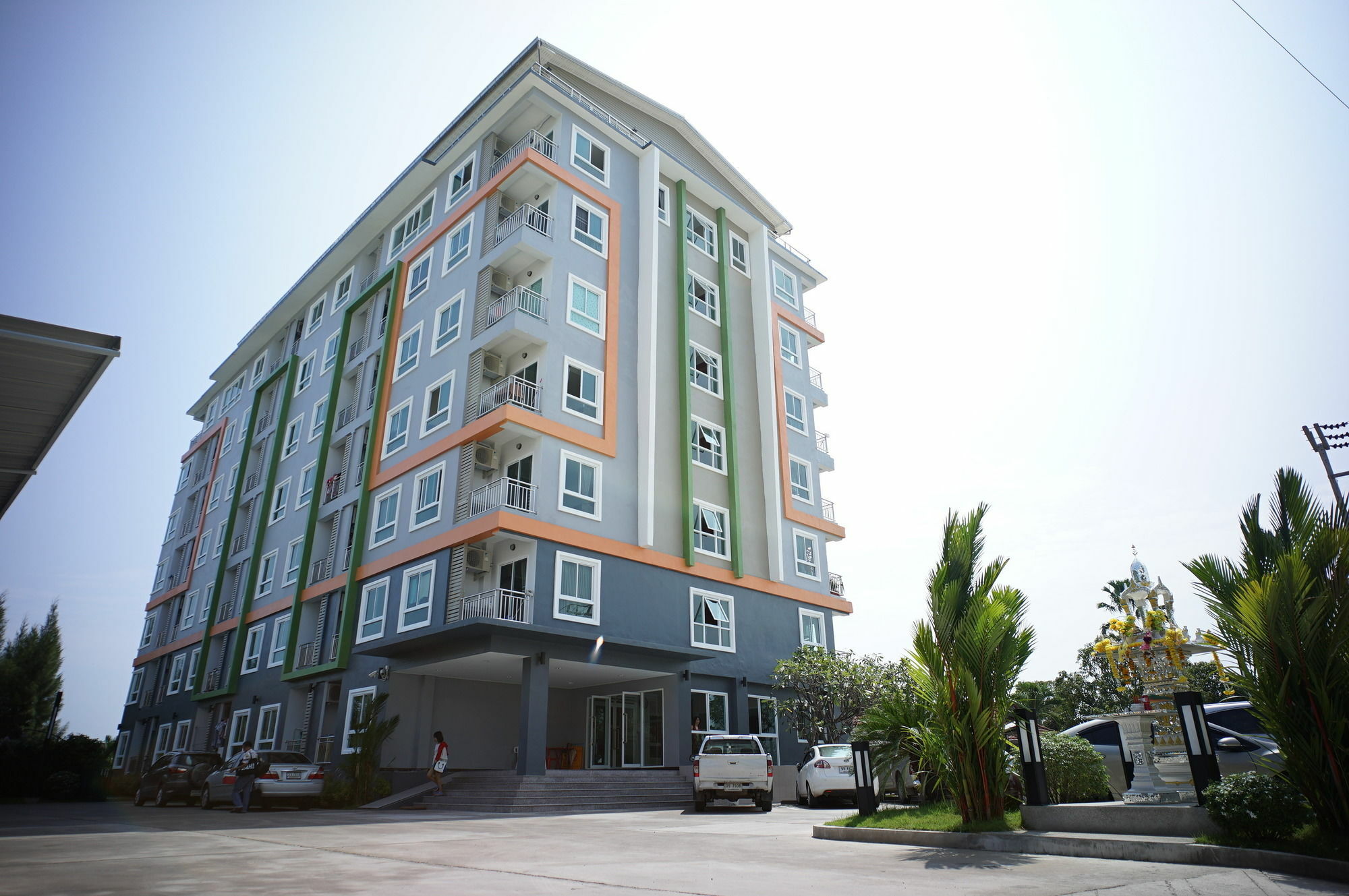 Aparthotel The Precious 3*