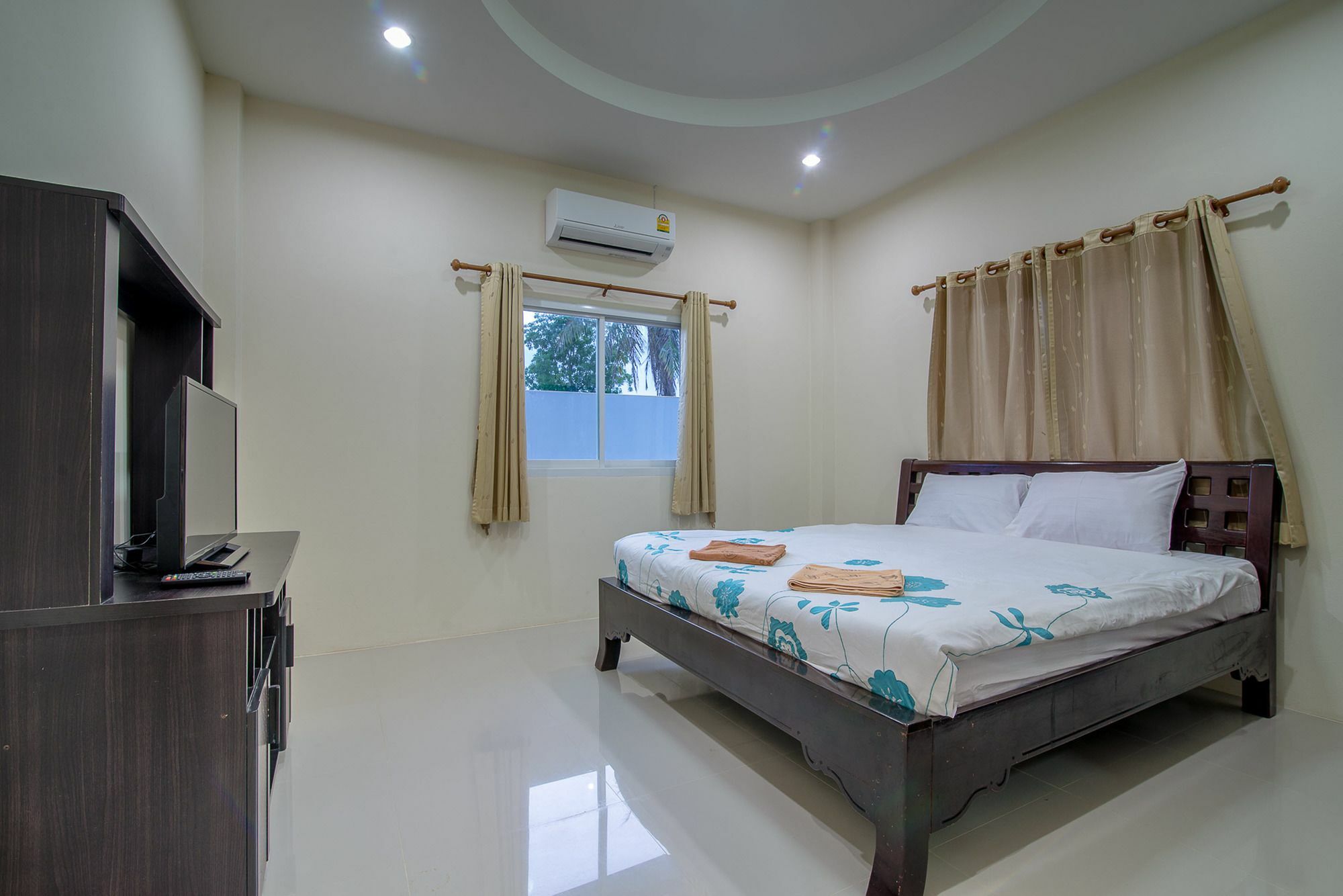 Baan Shading Party Pool * Hua Hin