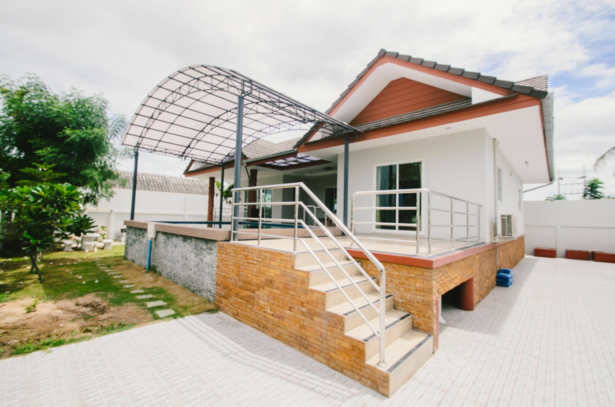Baan Shading Party Pool Villa