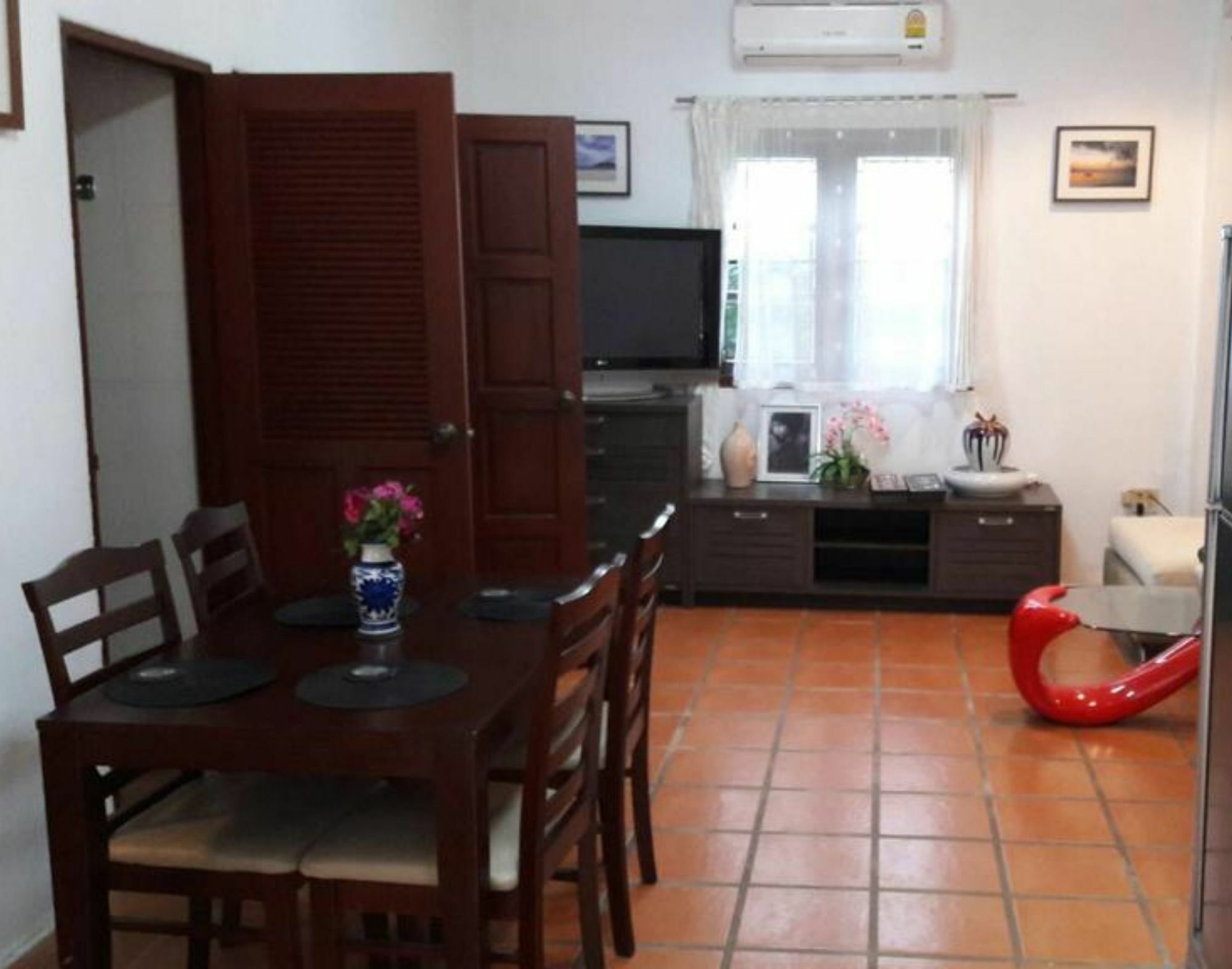 Cozy 2 Bedroom - 4 Persons *