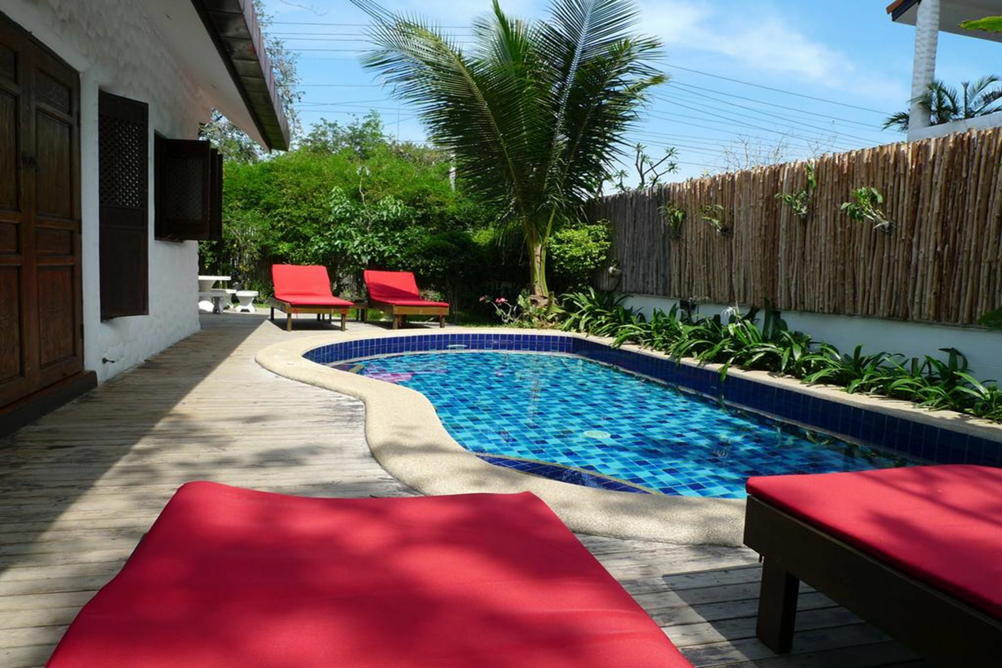 Resort Btc Boutique Private Pool บ้านทะเลจีน บูติค HHQ