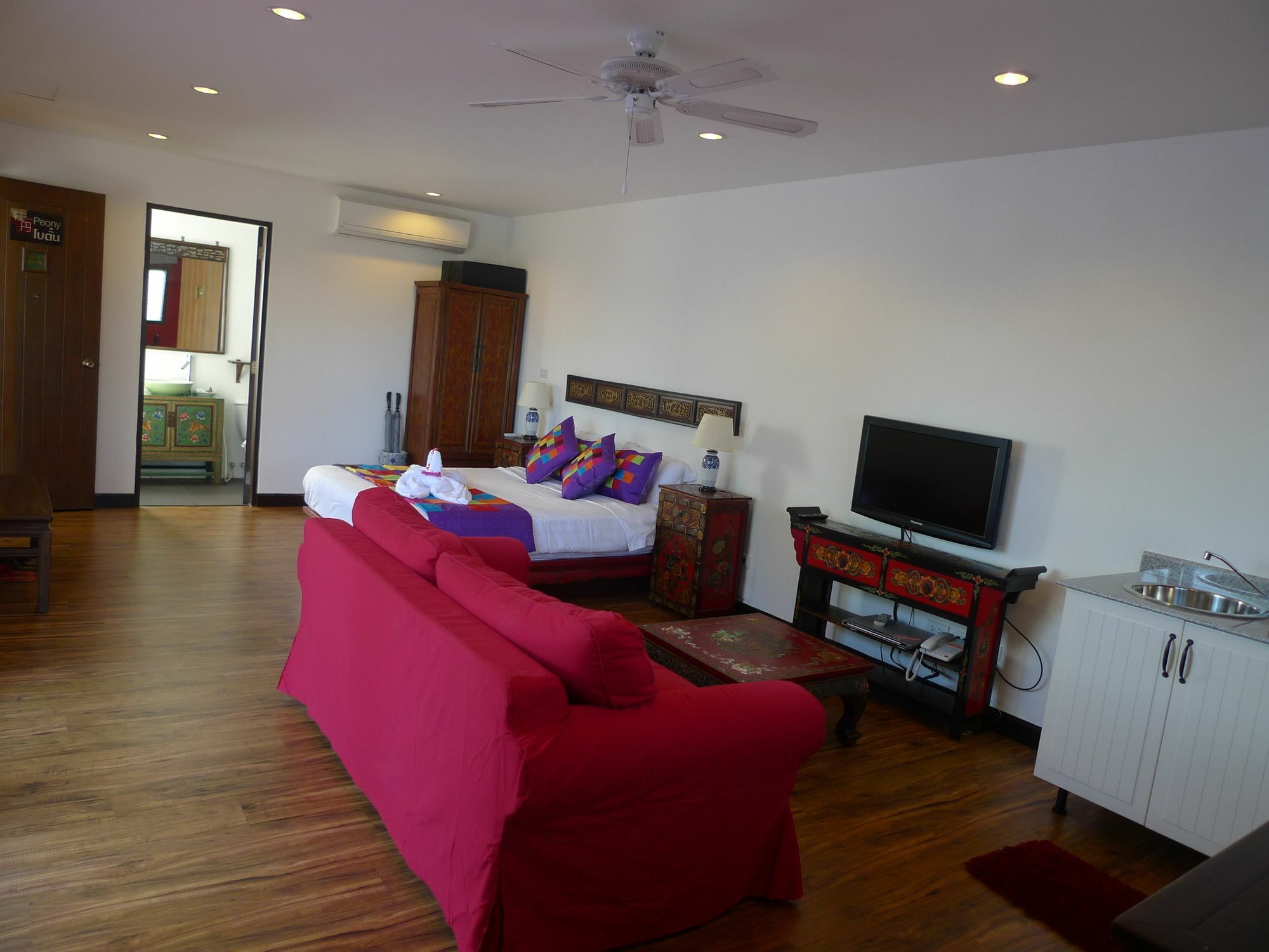 Btc Boutique Private Pool บ้านทะเลจีน บูติค Resort 4*
