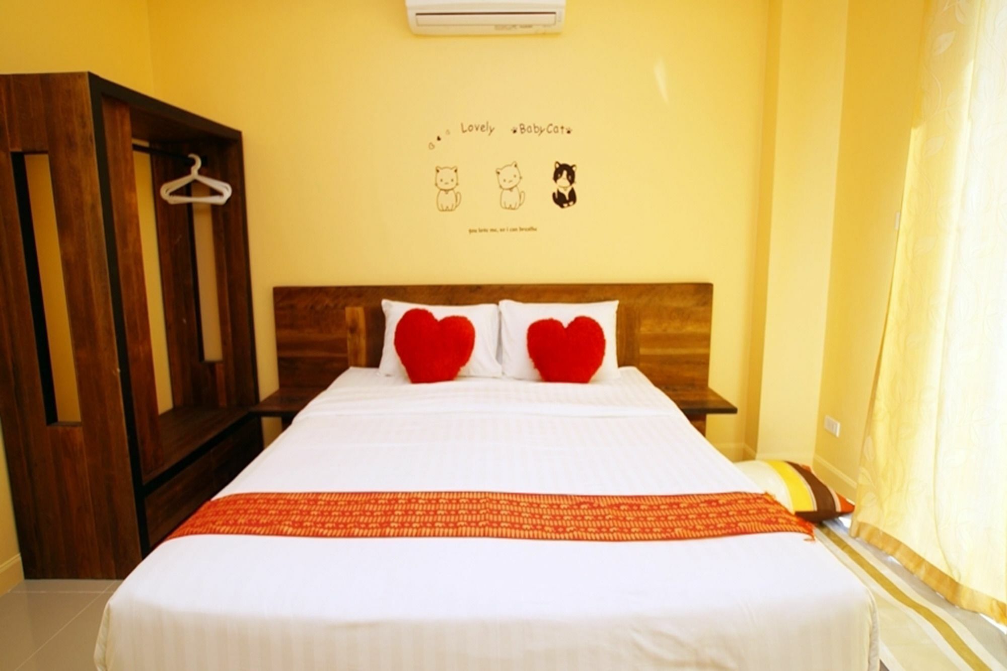 Baan Tachcha Pool Hua Hin