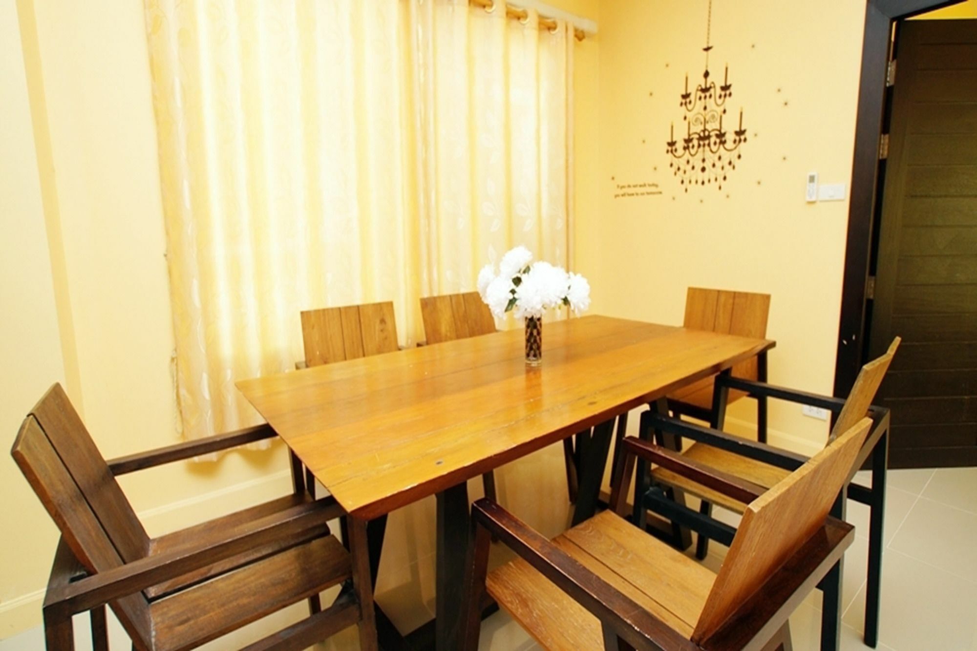 Baan Tachcha Pool Hotel 3*
