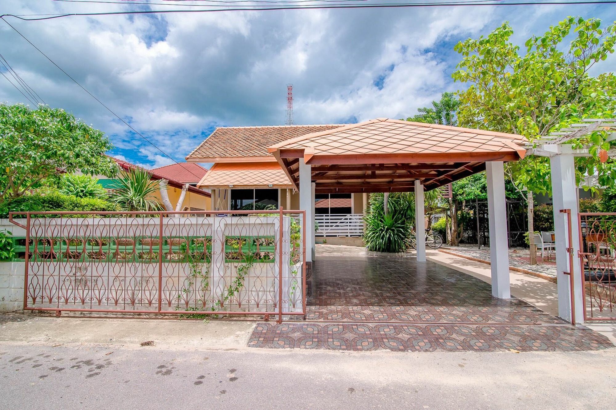 Baan Ai Aoon Pool Villa