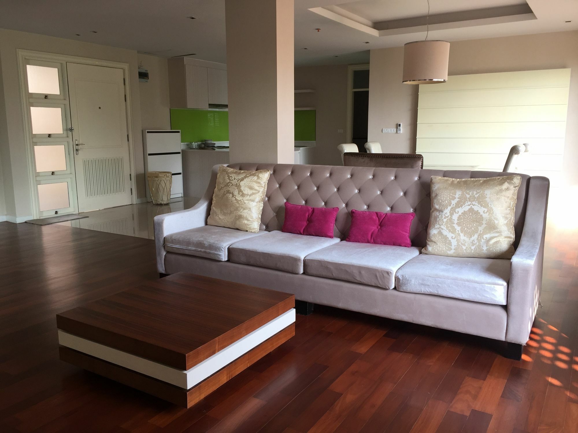 Beachfront Family Penthouse Apartment Hua Hin