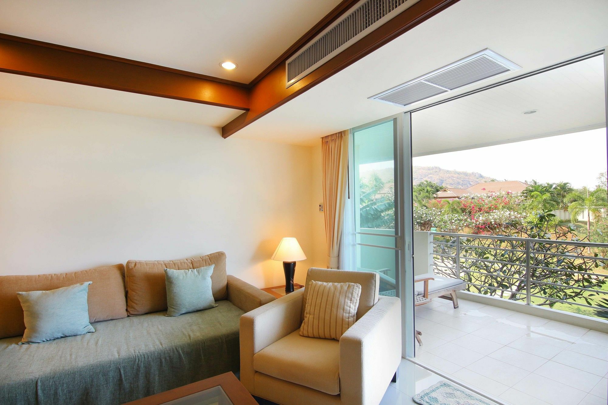 Searidge By Natavisan Hotel Hua Hin