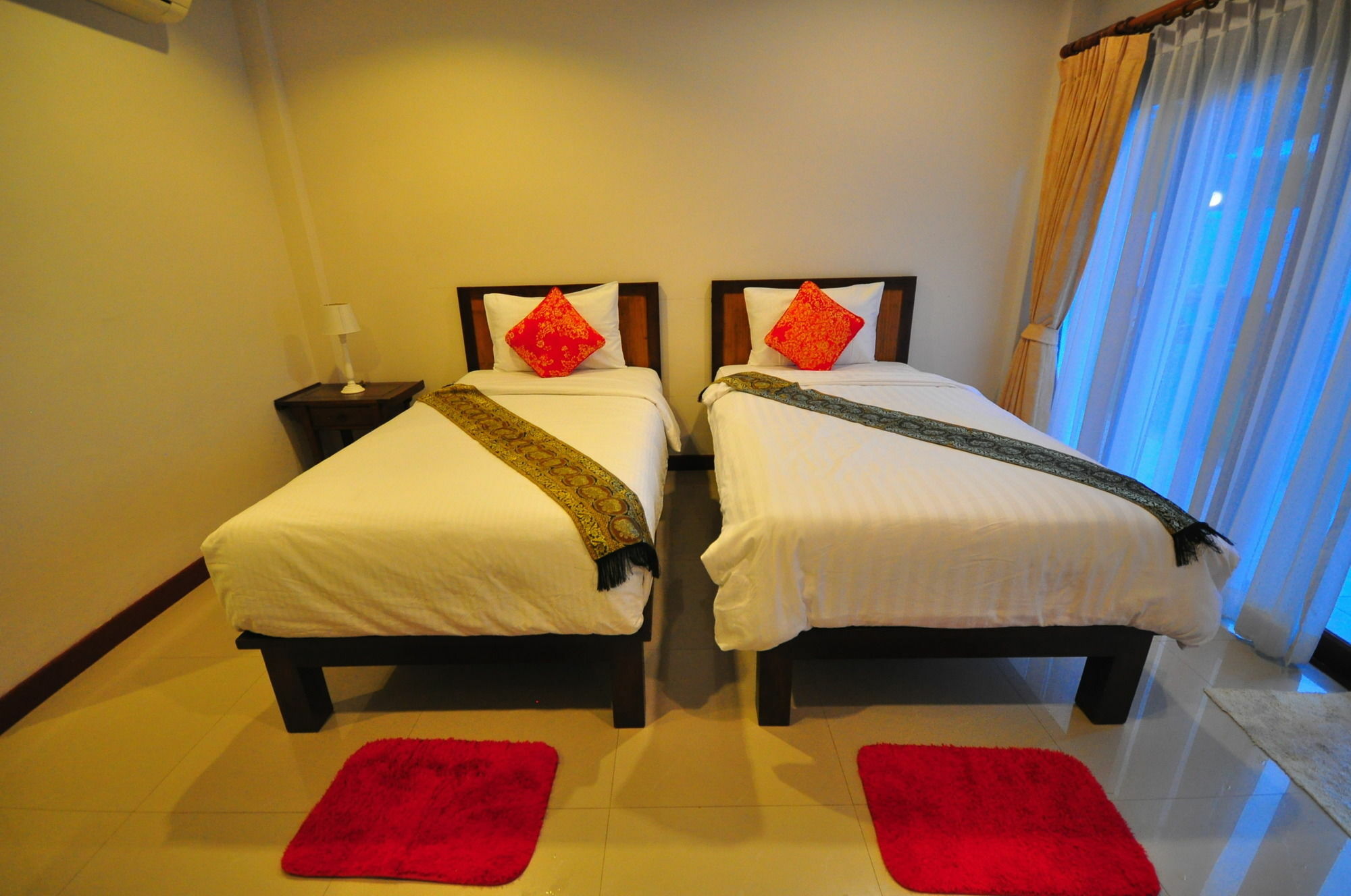 ทิวาพูลวิลล่า Thiva Pool Hua Hin
