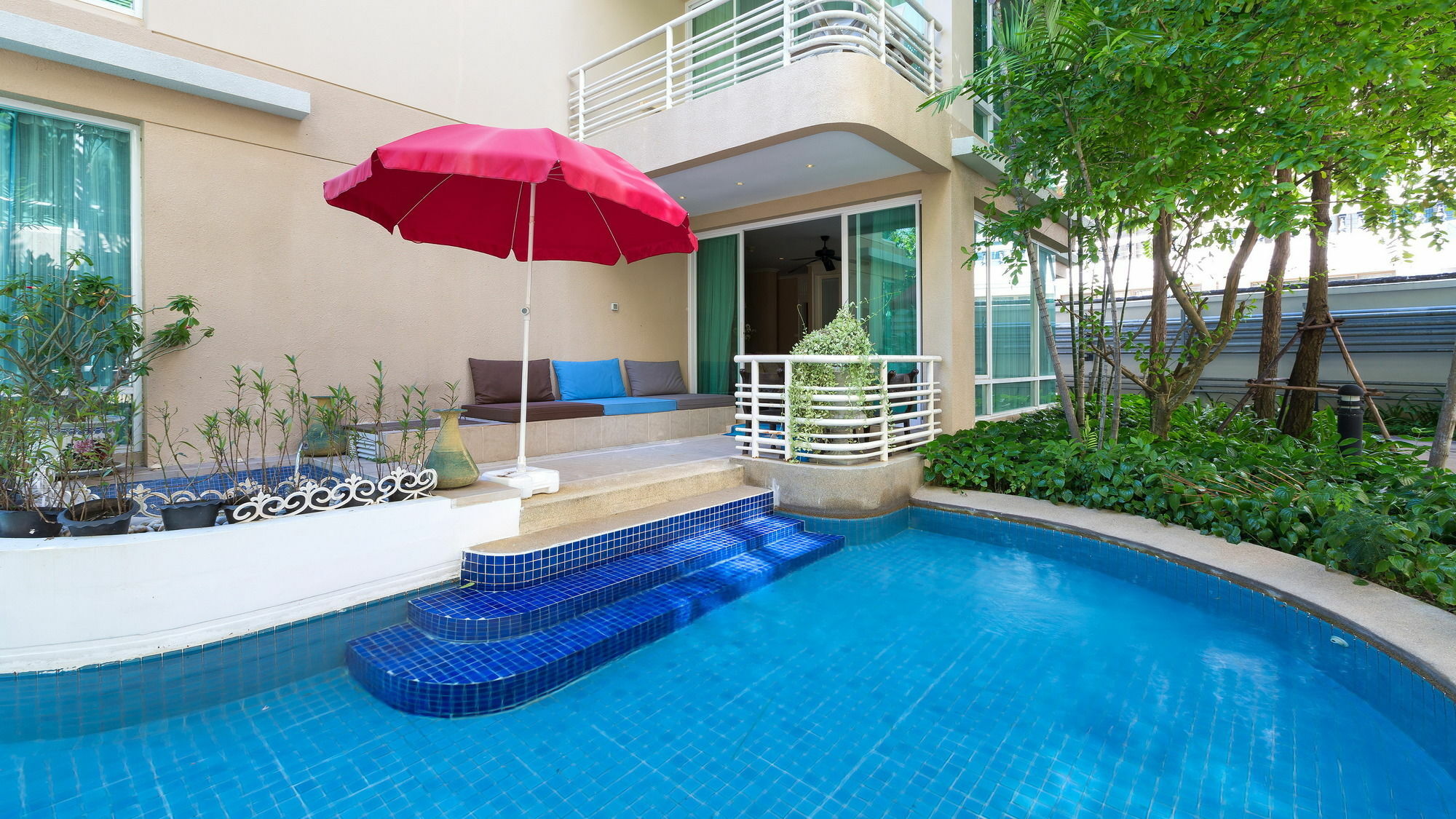 Baan Sanploen Beachfront Căn hộ Hua Hin