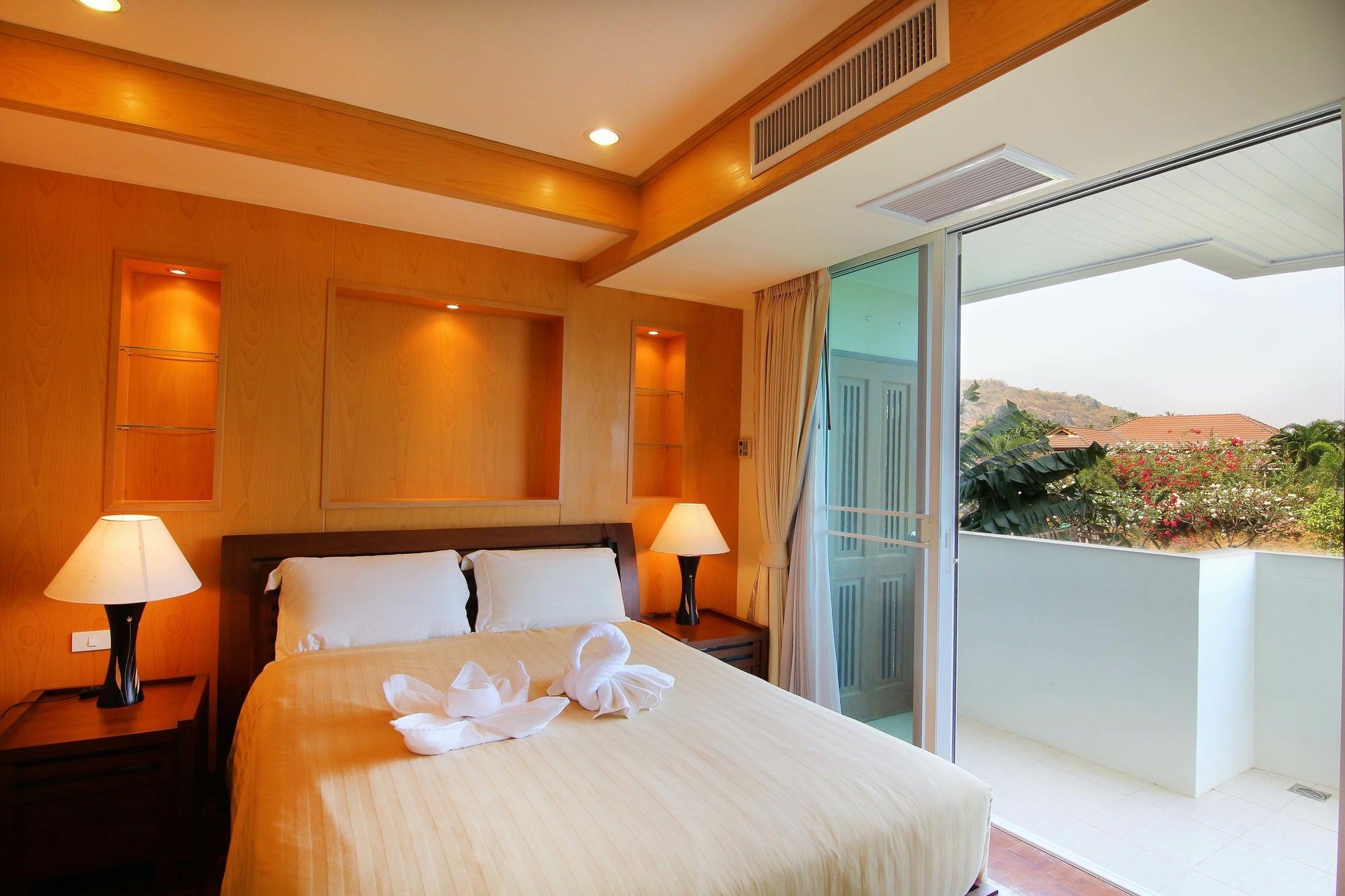 Searidge By Natavisan Hua Hin