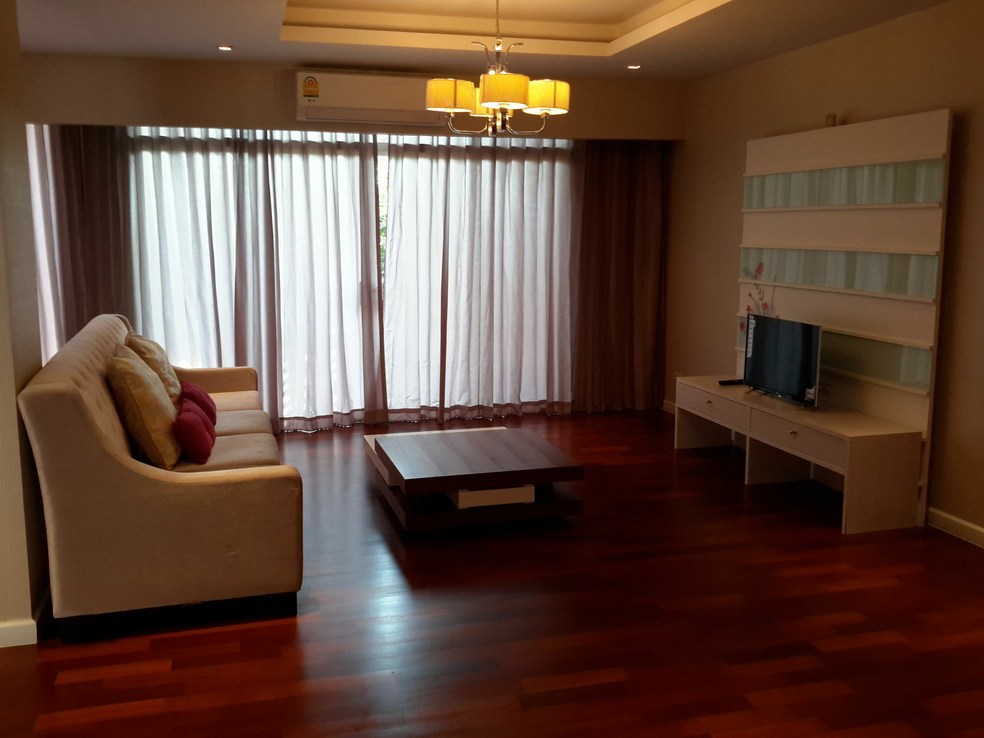 Beachfront Family Penthouse Apartment Hua Hin