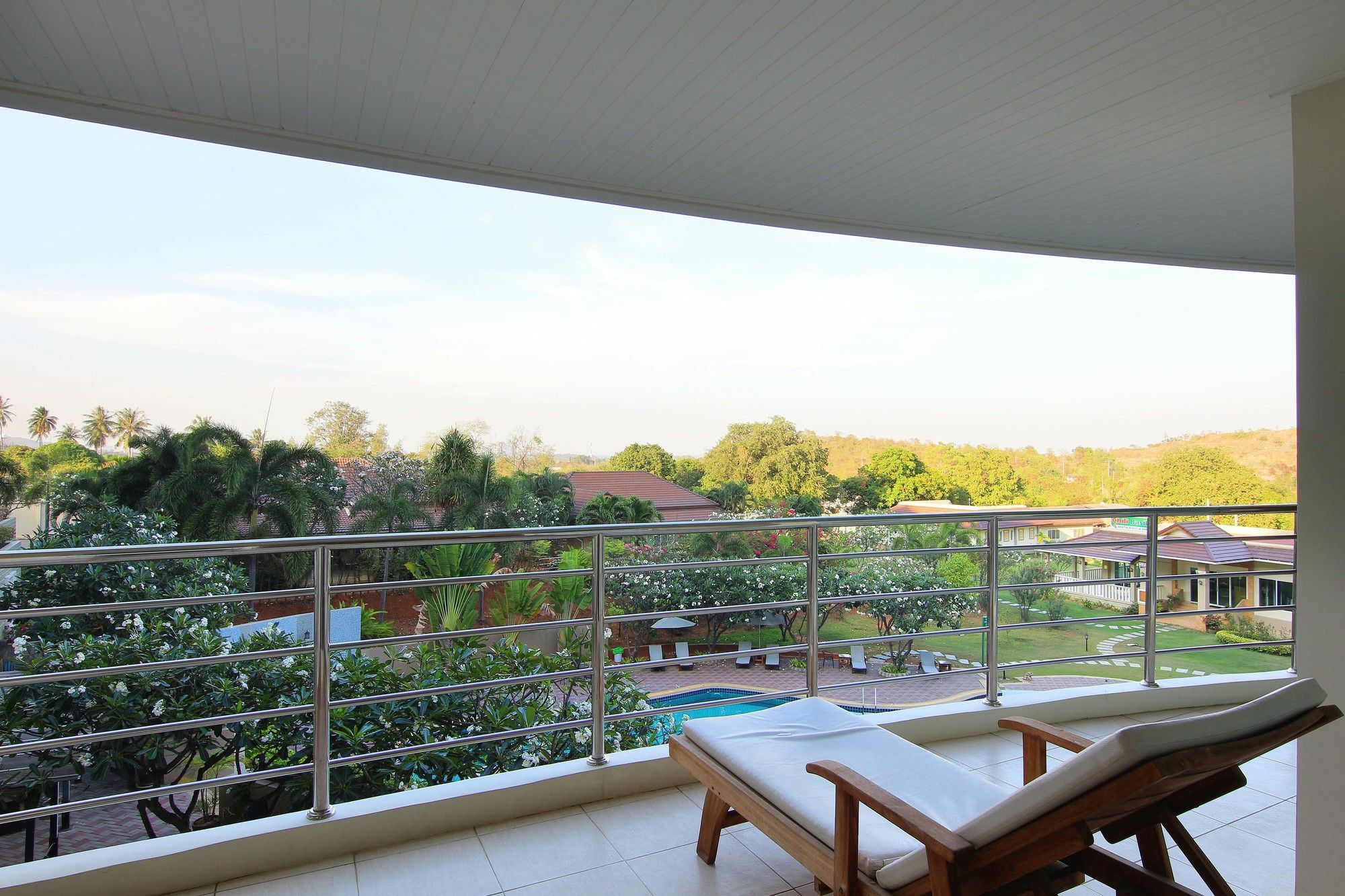 Searidge By Natavisan Hua Hin