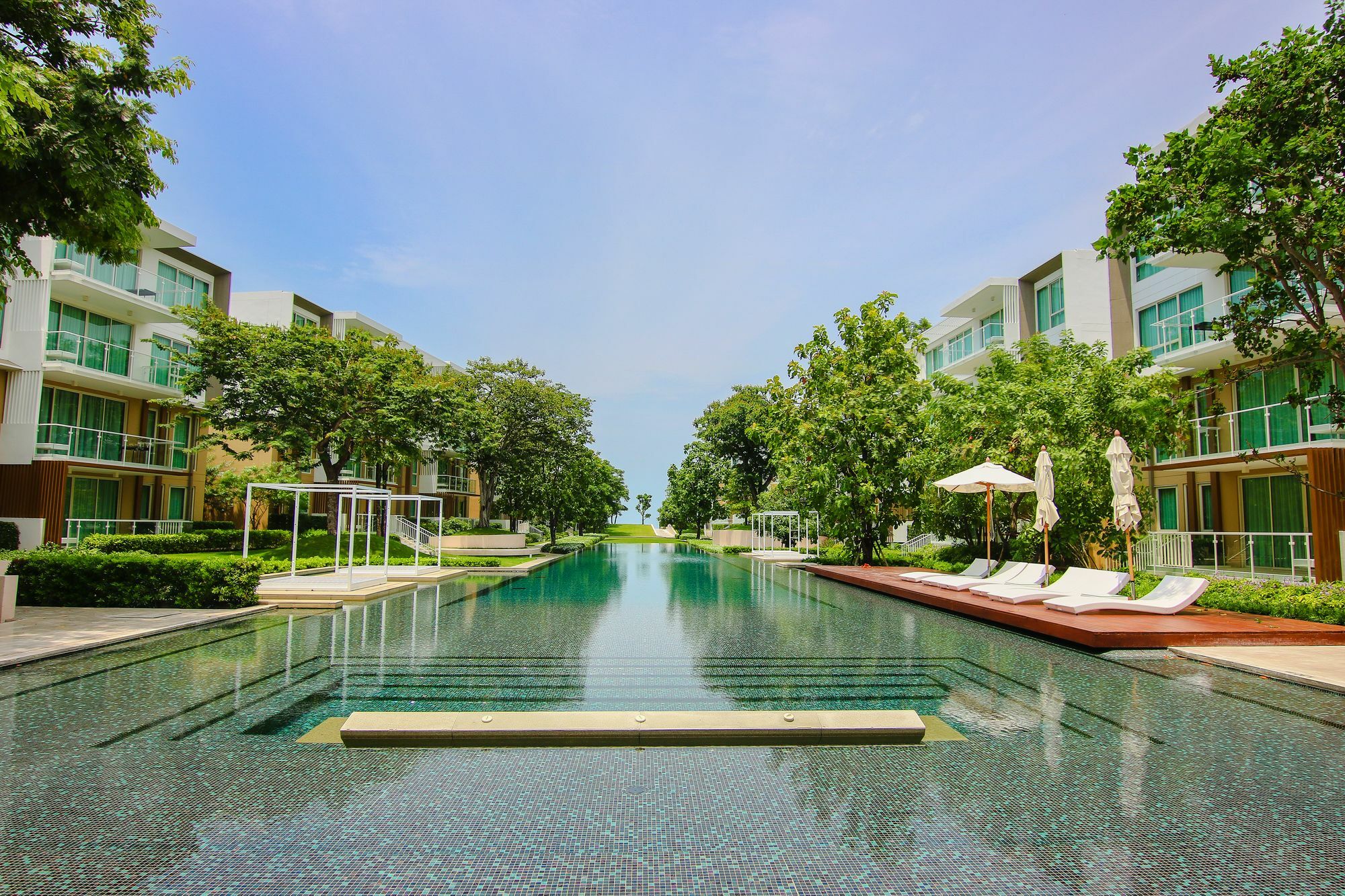 Luxury Beachfront By Ml Apartment *