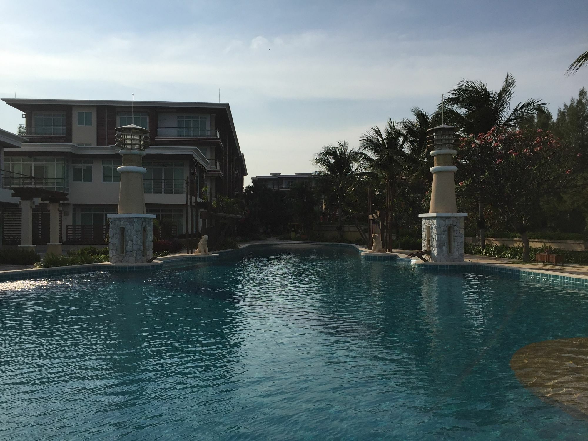Beachfront Family Penthouse Apartment Hua Hin