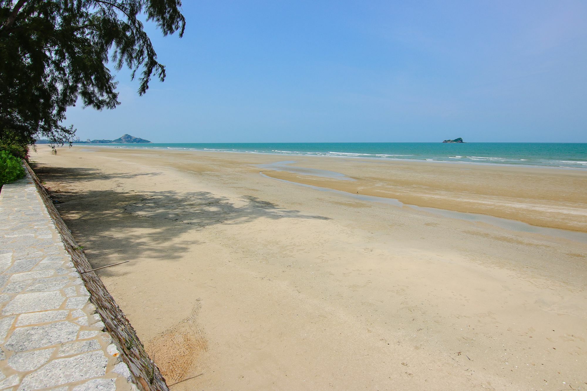 Luxury Beachfront By Ml