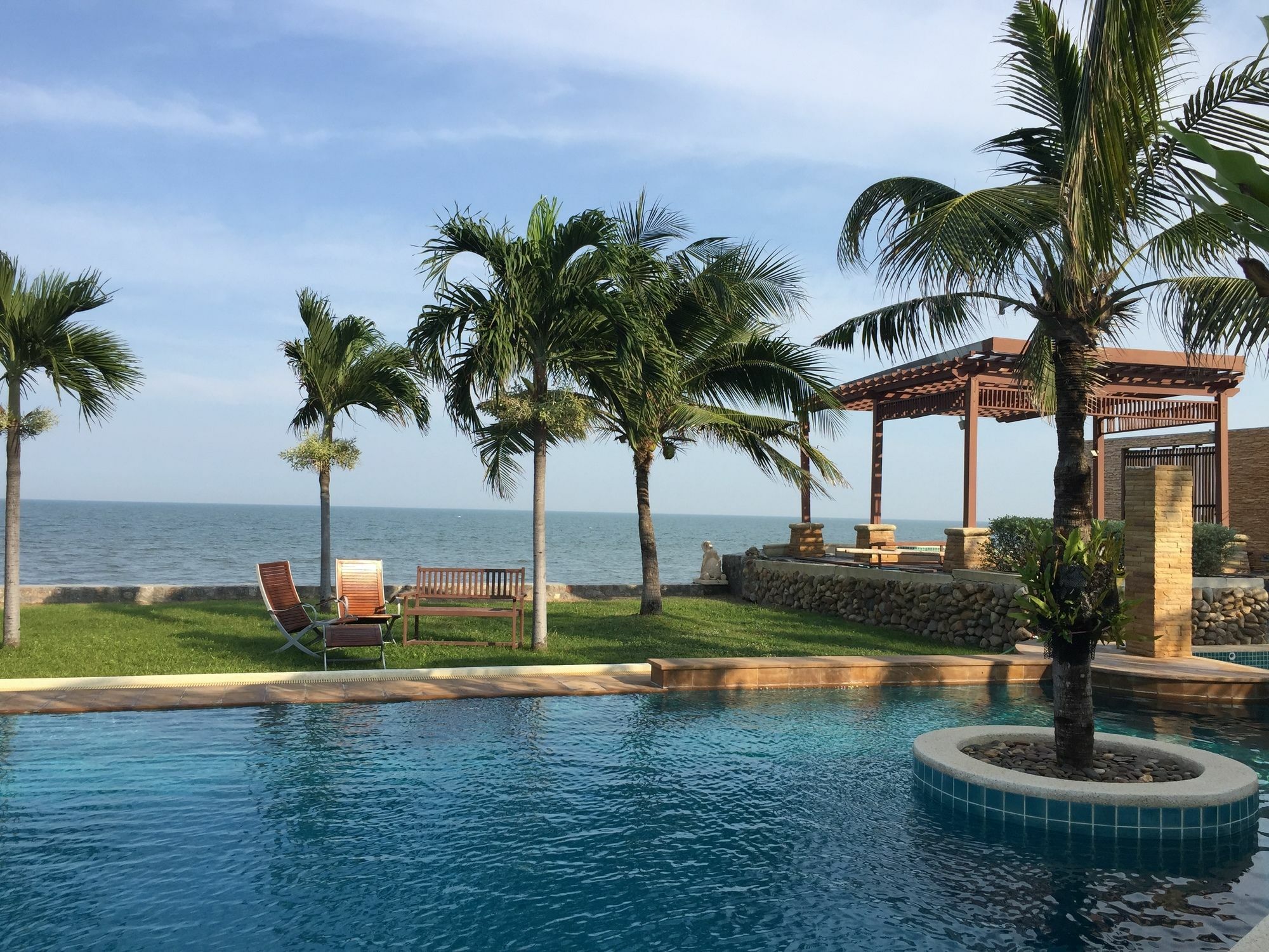 Apartment Beachfront Family Penthouse *