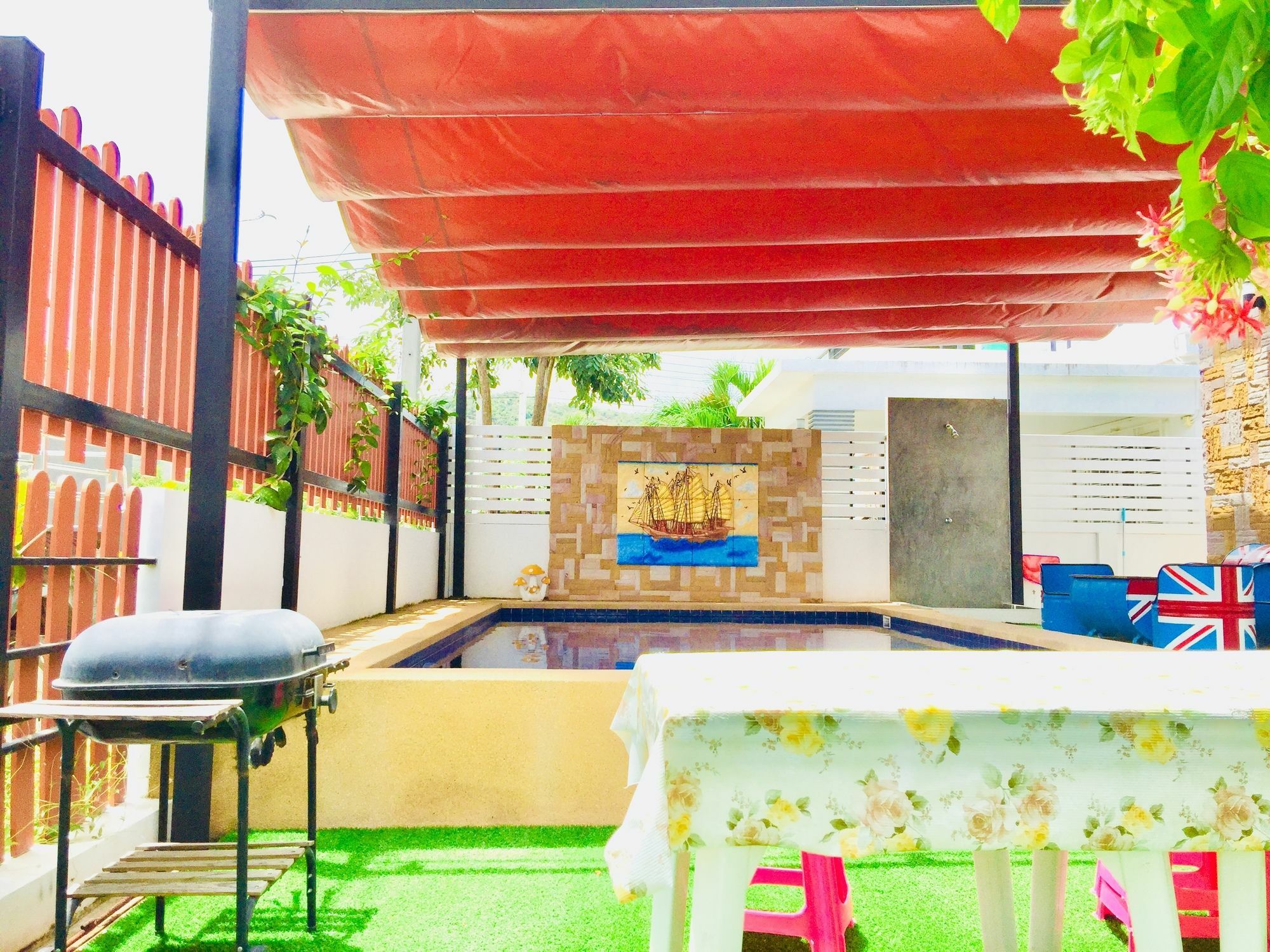 Numsai Pool Villa *