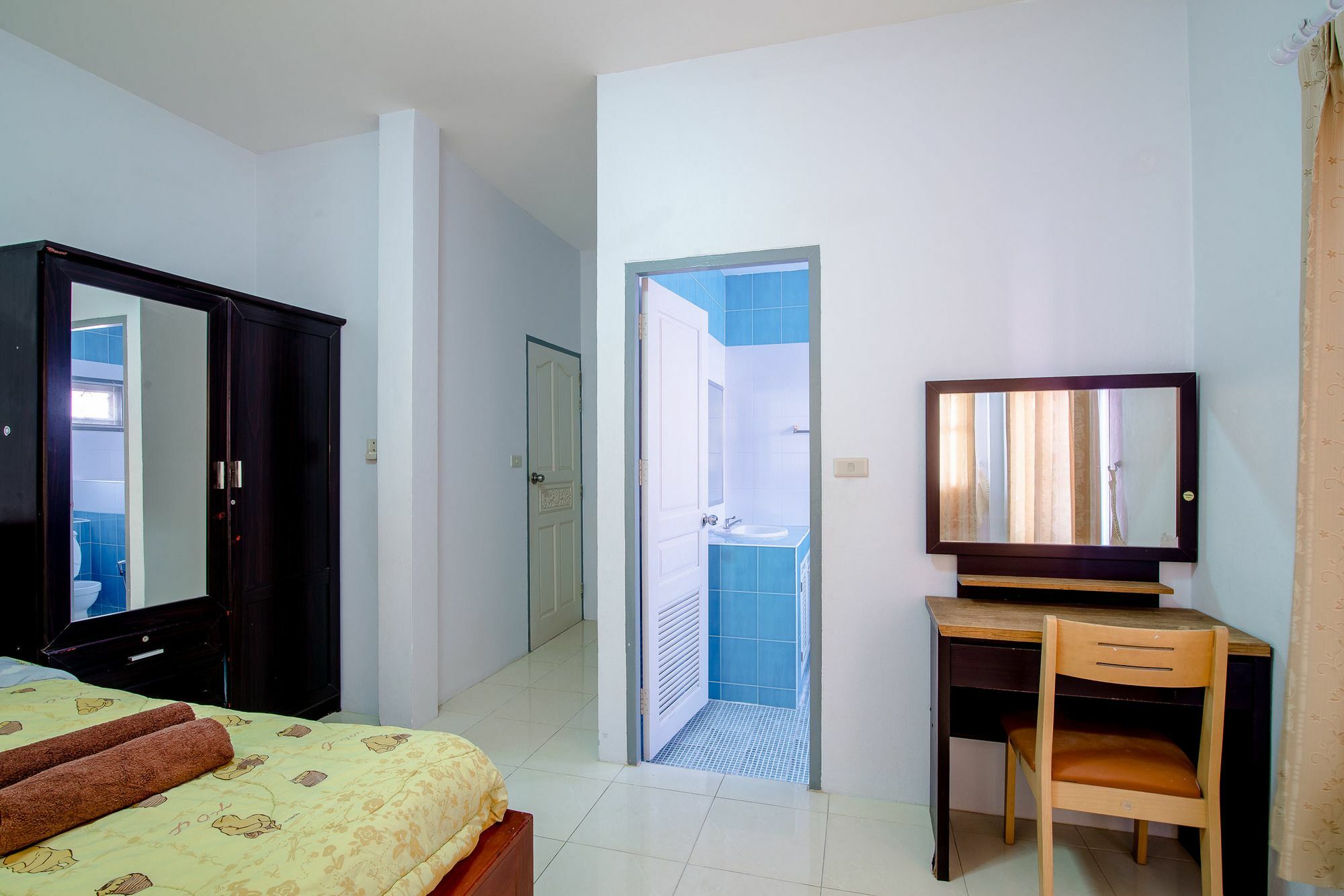 Baan Indoor Pool Villa