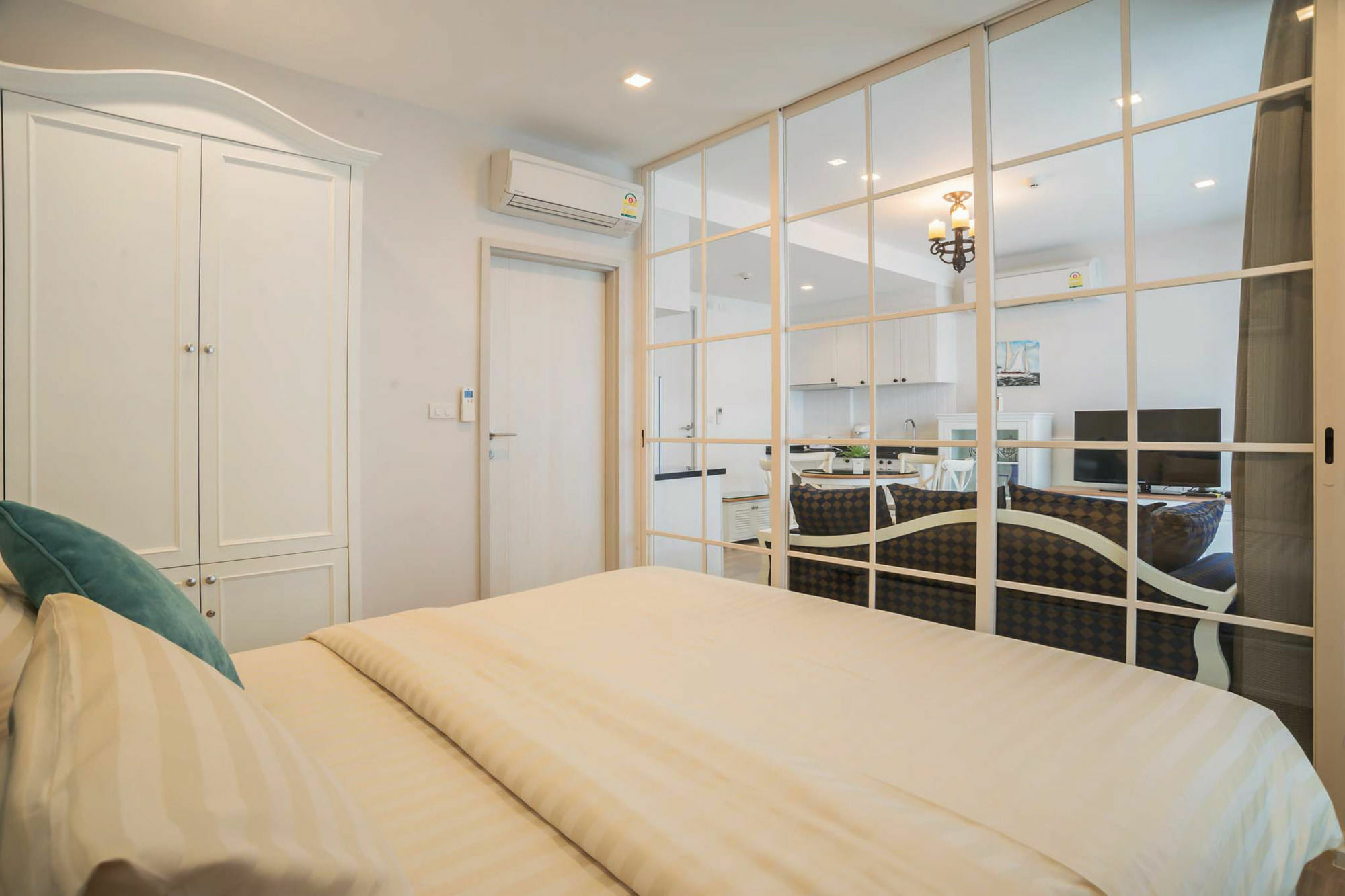 Summer By Favstay Apartment *