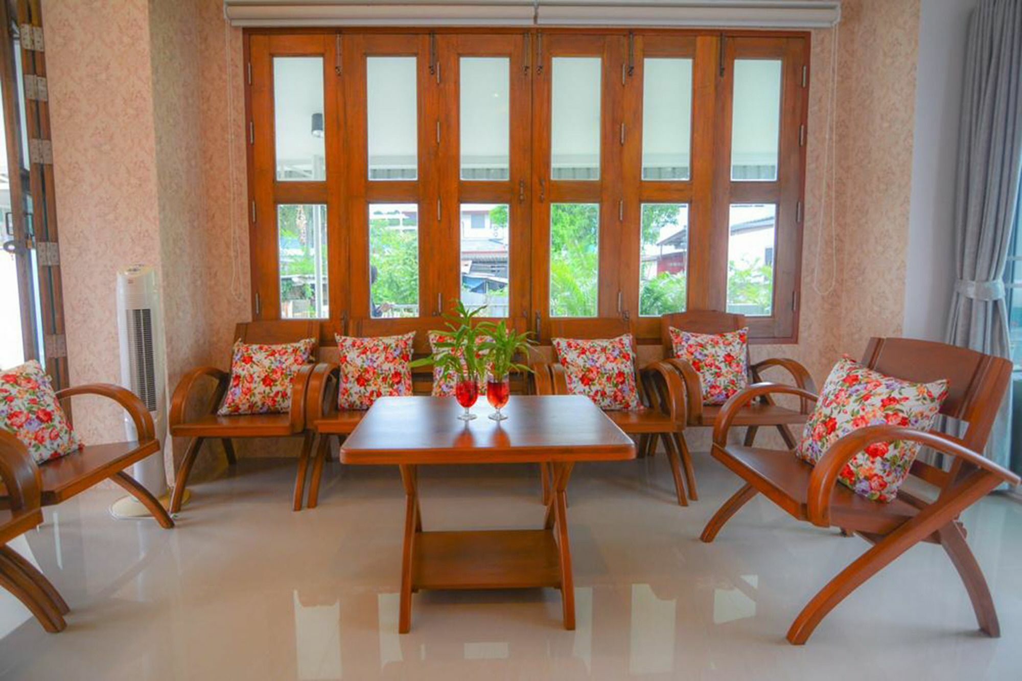 Baan Yokmhanee Hua Hin