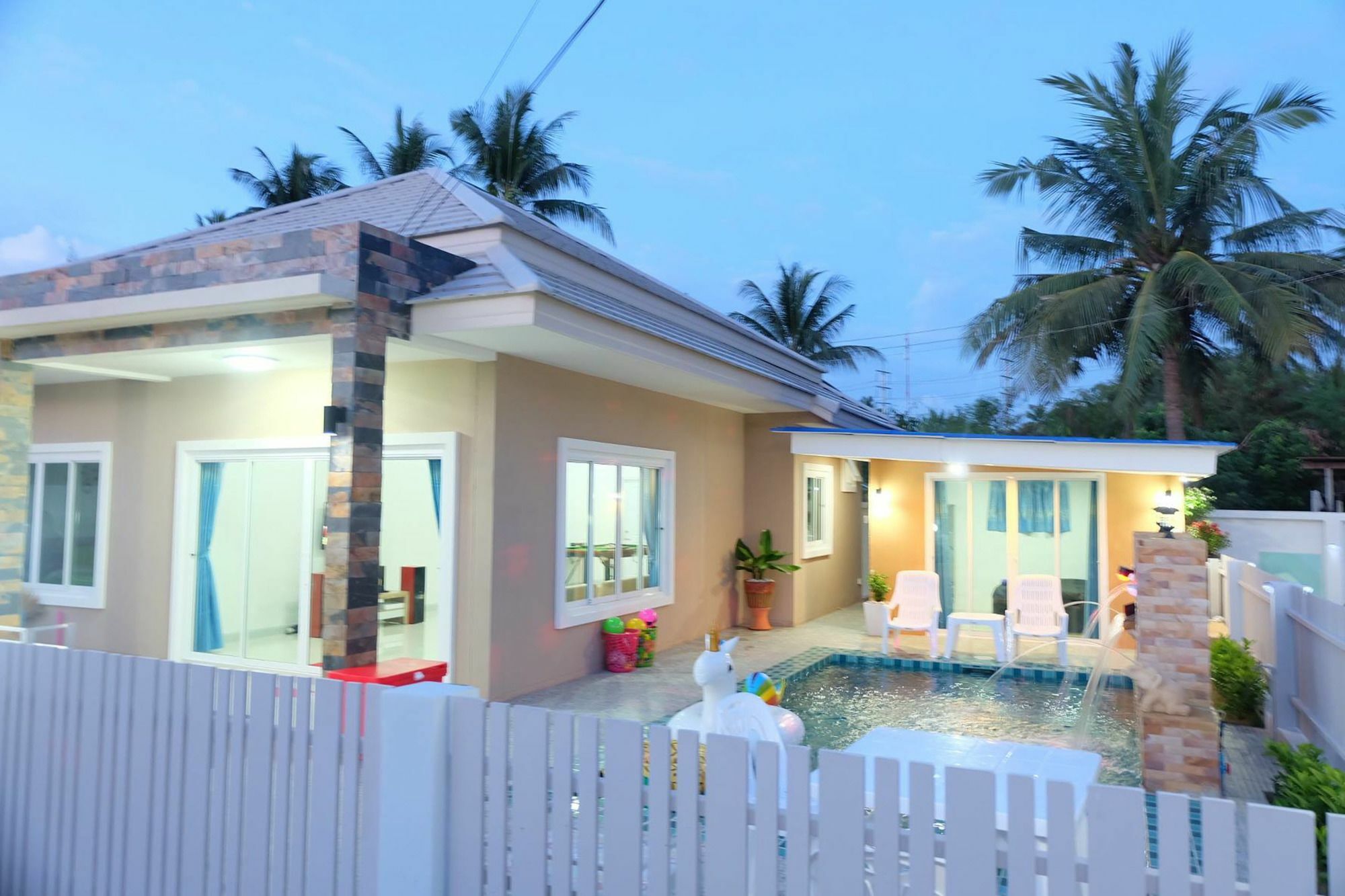 Milin Pool Villa *