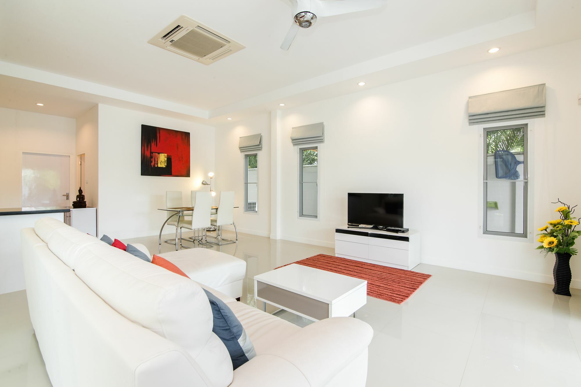 Pool 3 Bedroom L53