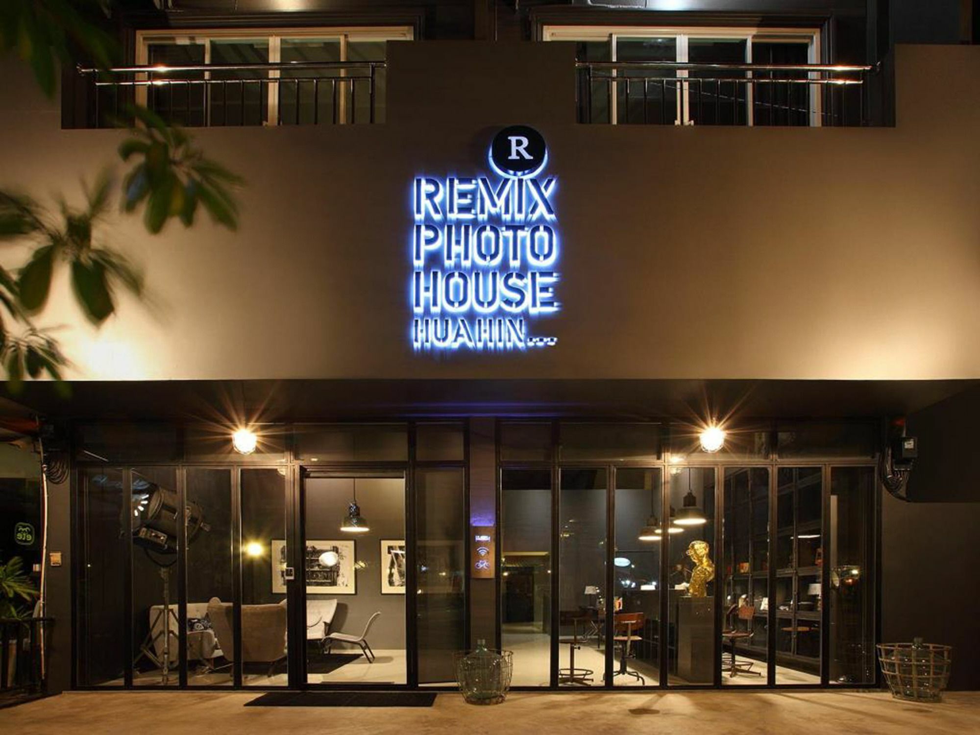 Remix Photo House Hua Hin