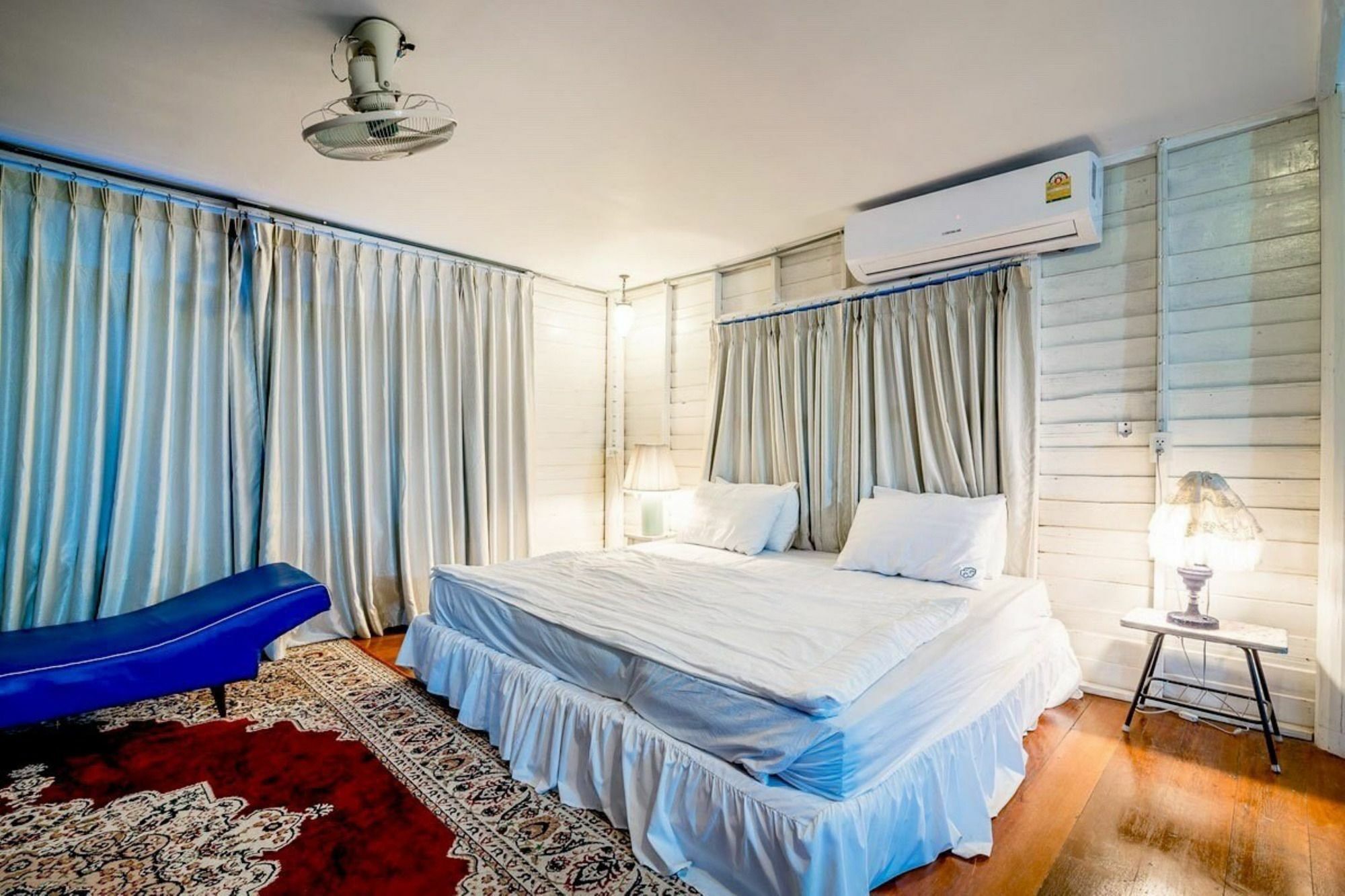 Great B Pool Villa Hua Hin