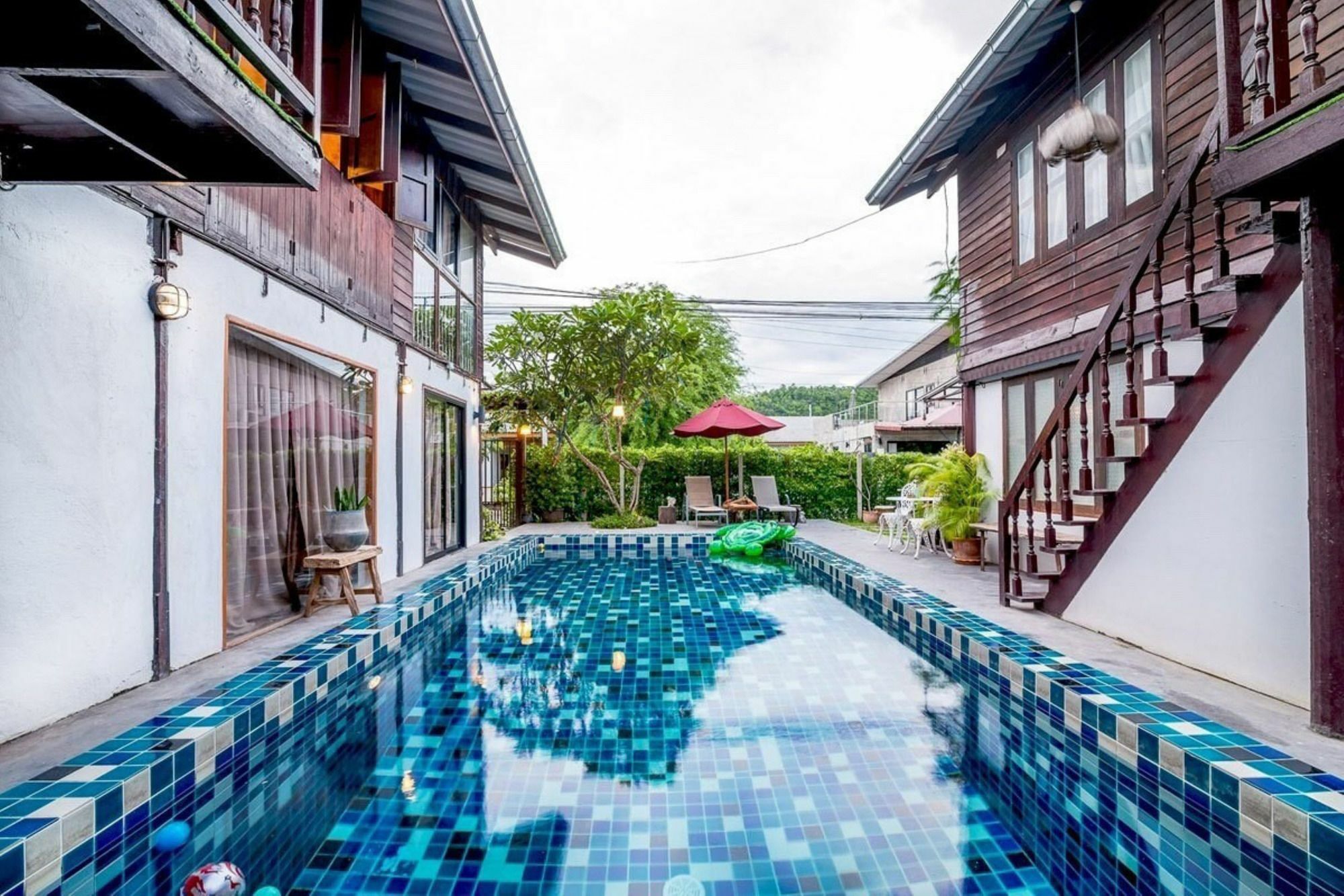 Great B Pool * Hua Hin