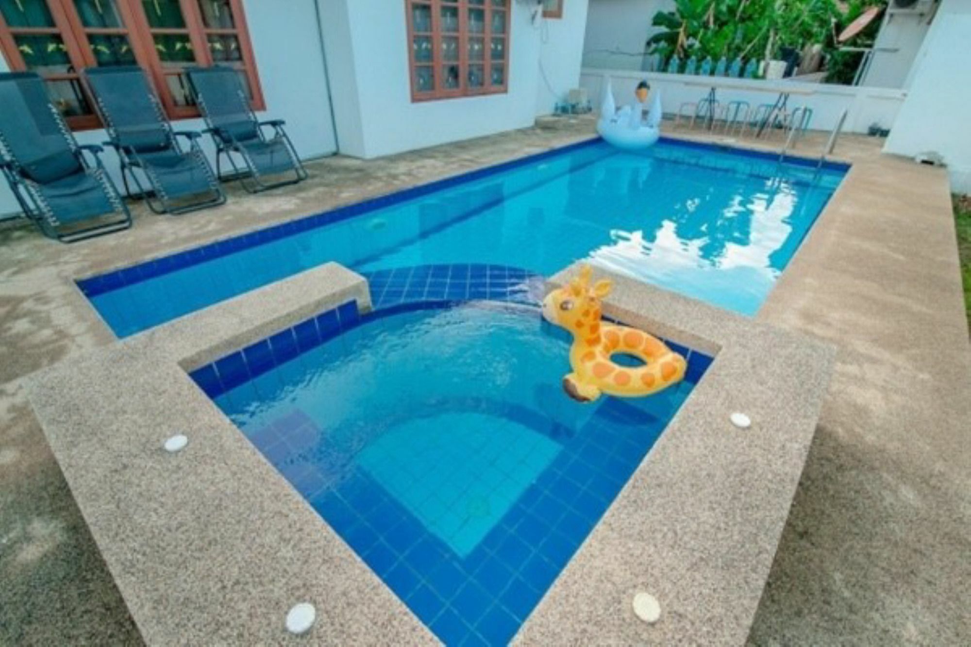 Great B Pool * Hua Hin