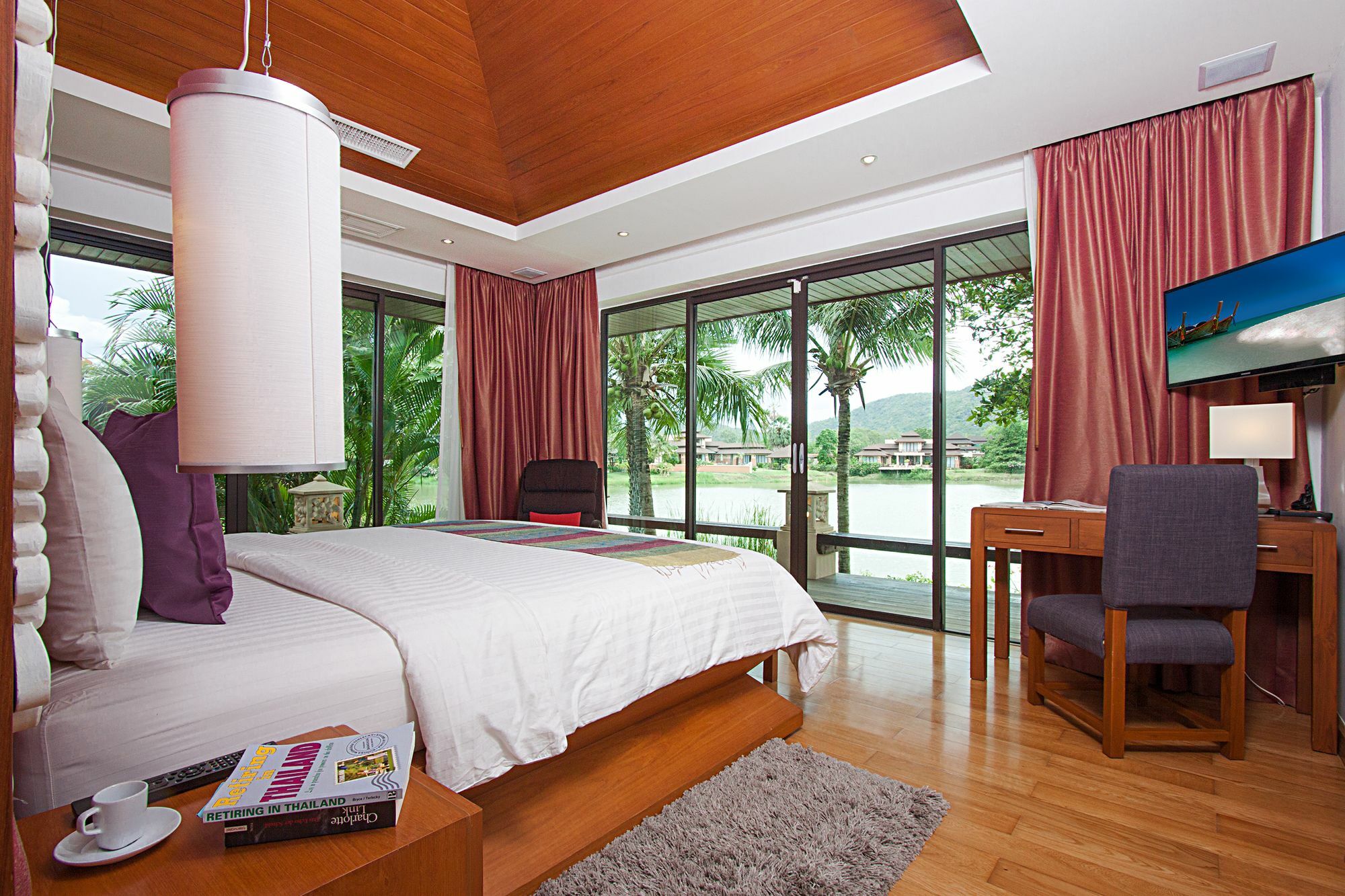 Qualitas Villa *