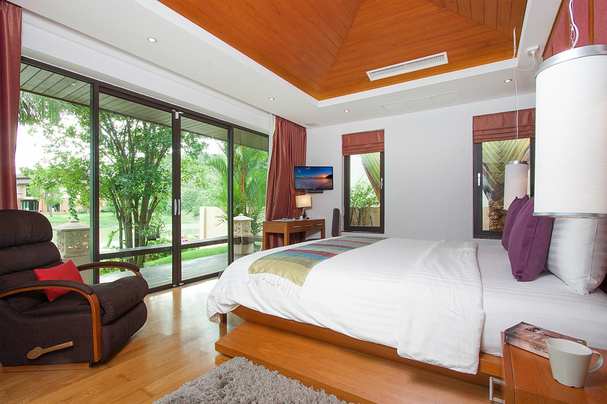 Qualitas Villa