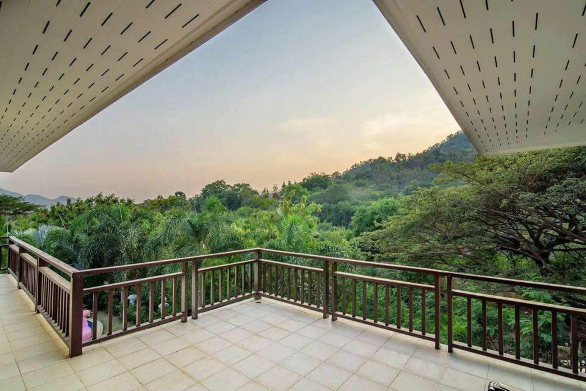 Villa Keang Deang Pool
