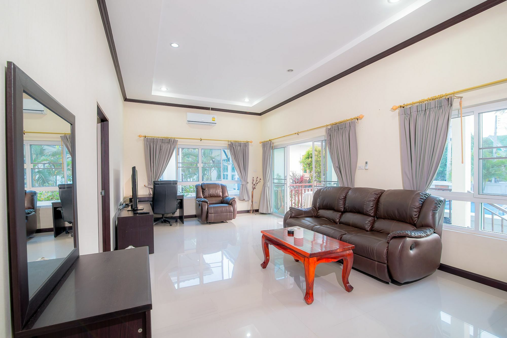 Baan Ozone Pool * Hua Hin