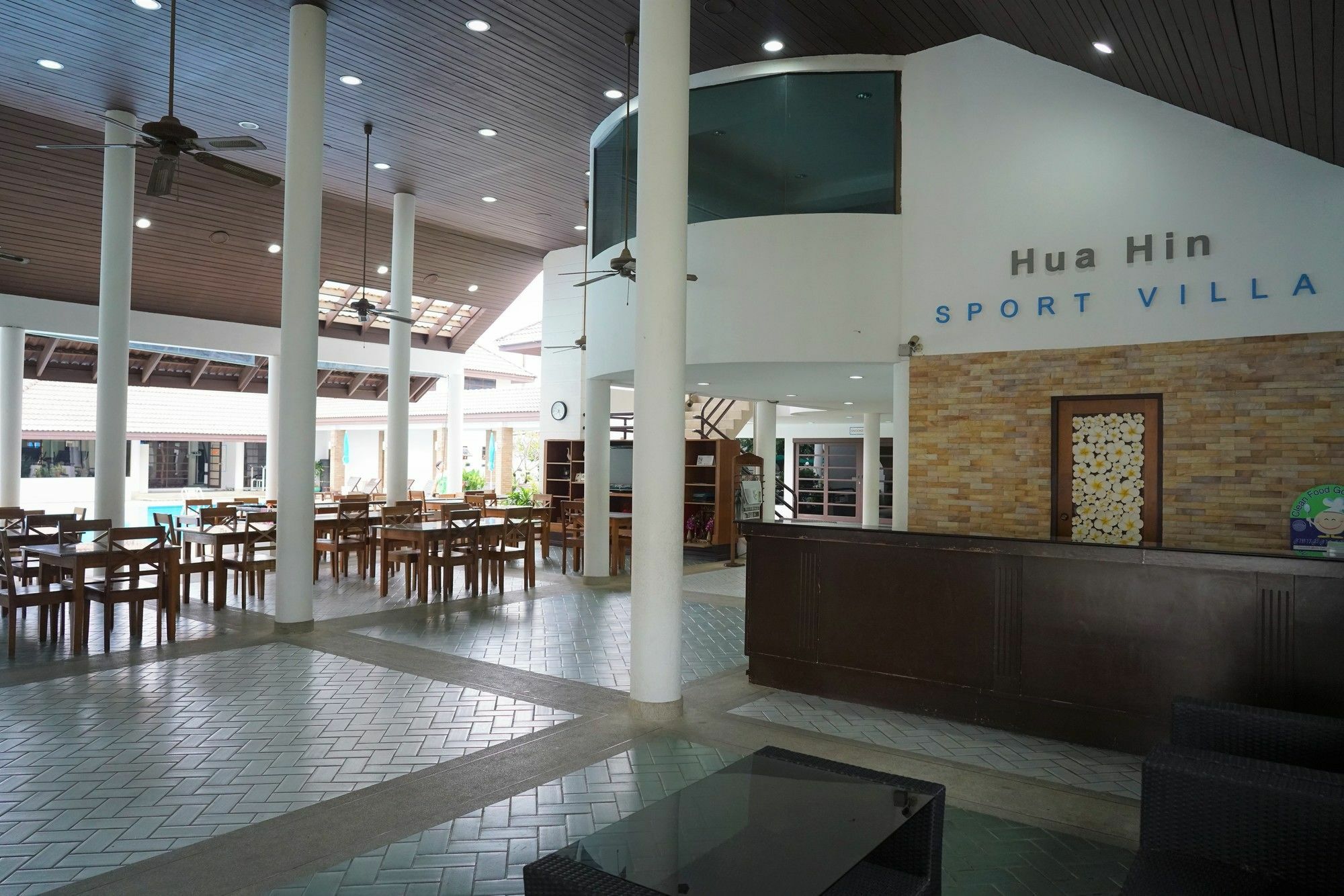 Sport *