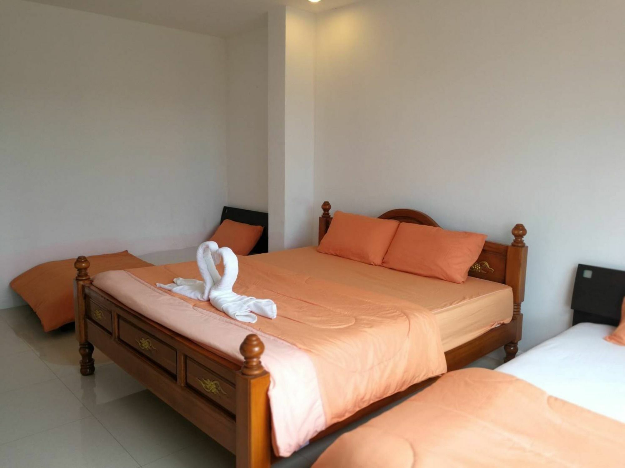 Sukanda Pool Villa *