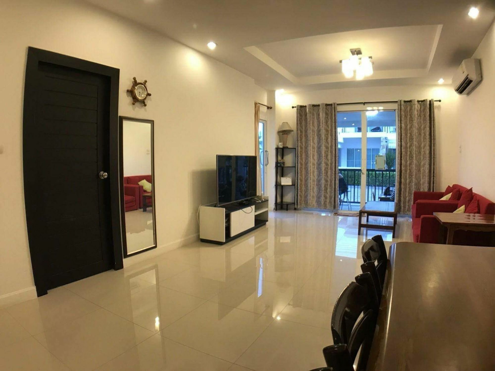 Sukanda Pool Villa