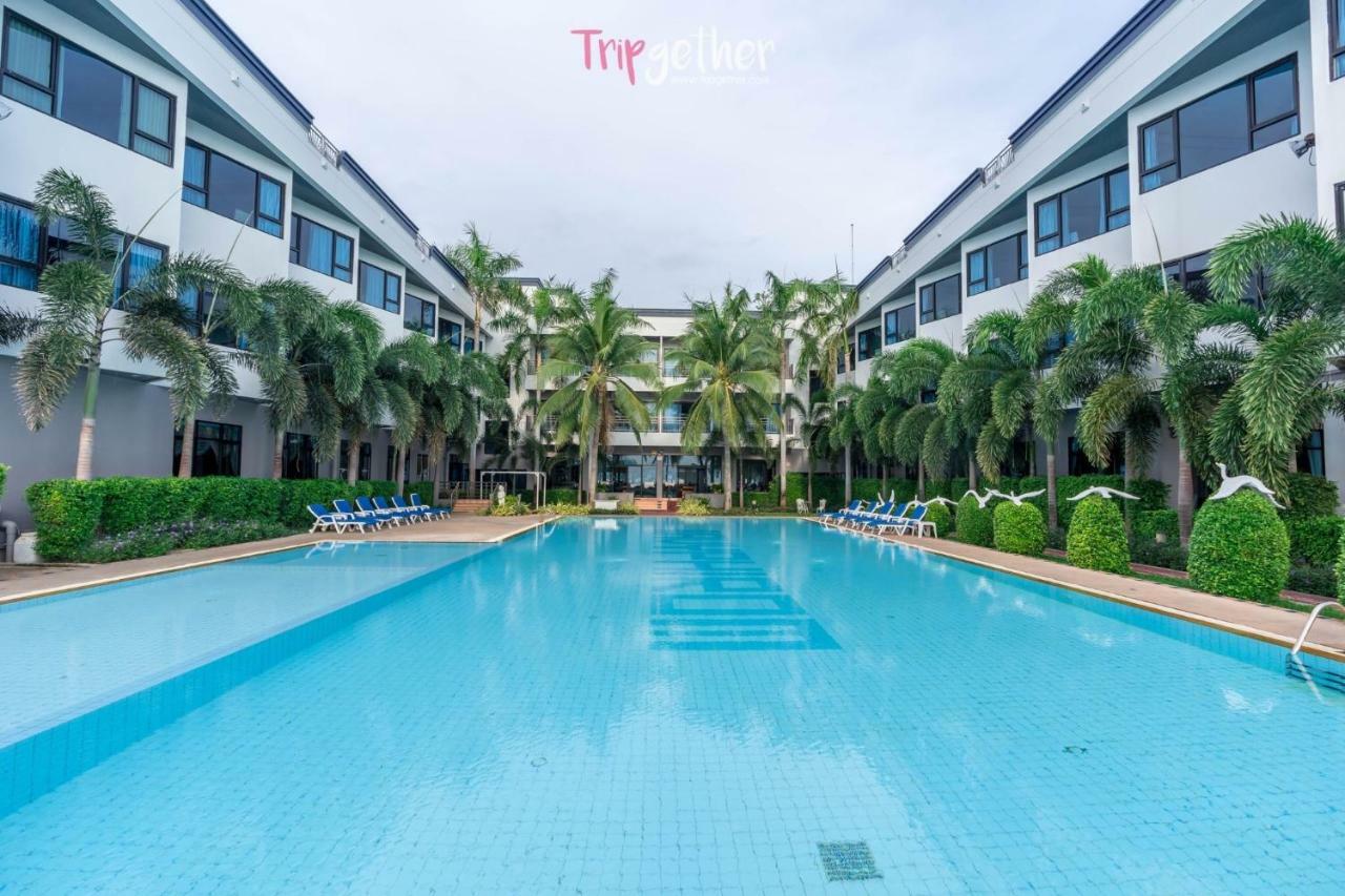 Navy Phirom Hotel Hua Hin