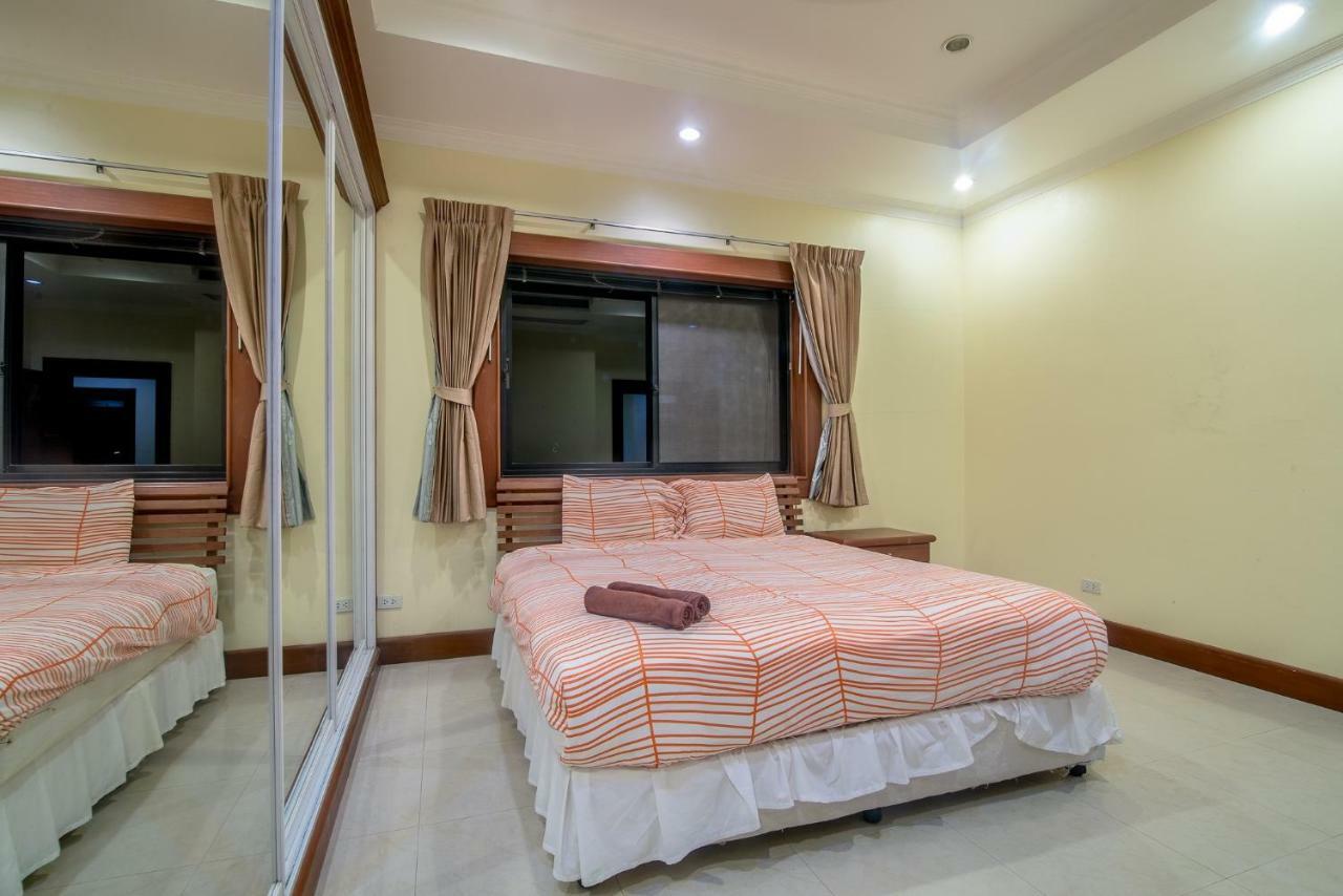 ปาล์ม ปาร์ตี้ พูลวิลล่า Palm Party Hua-hin Pool Villa