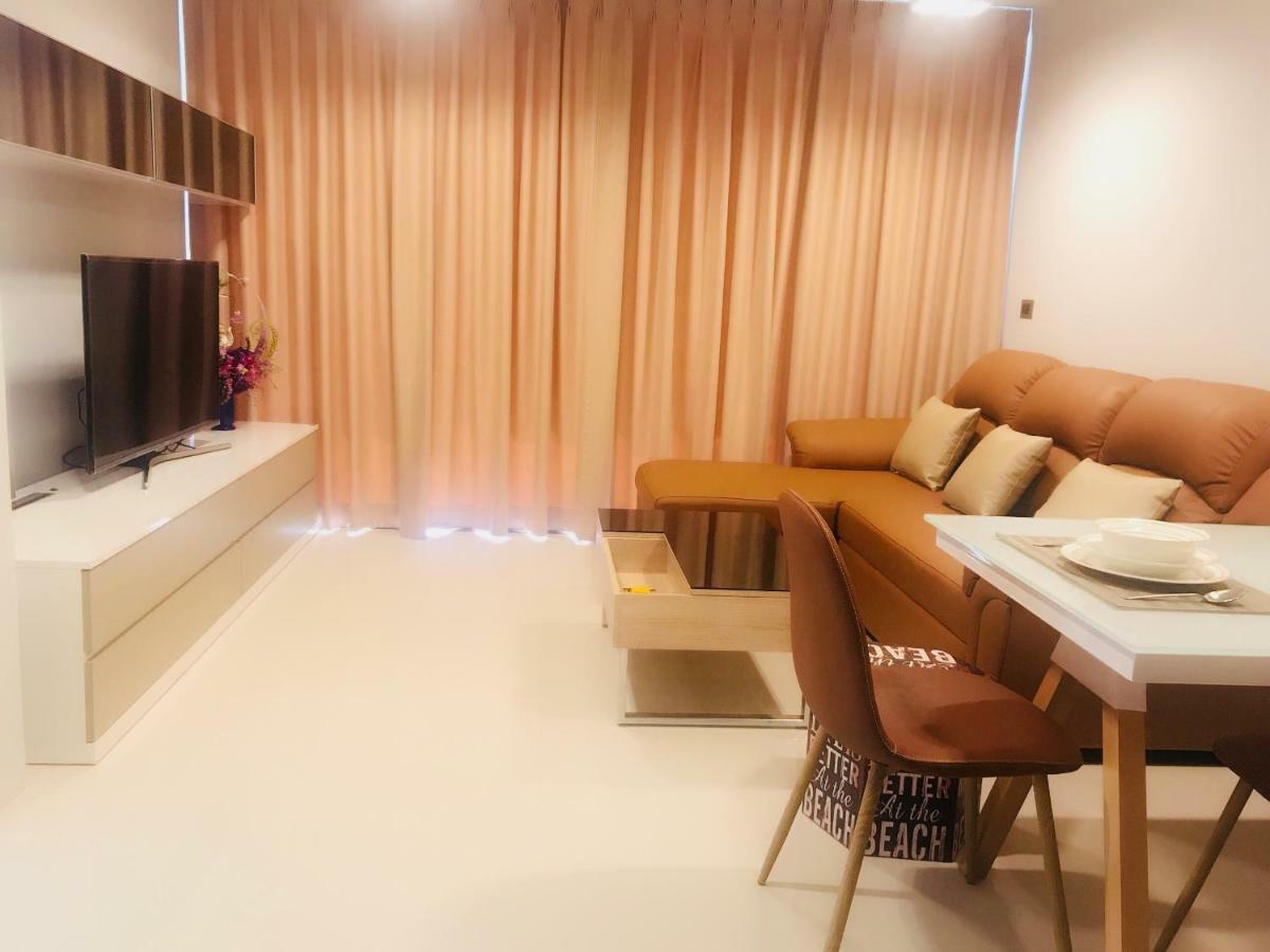 The Pine Apartment Hua Hin