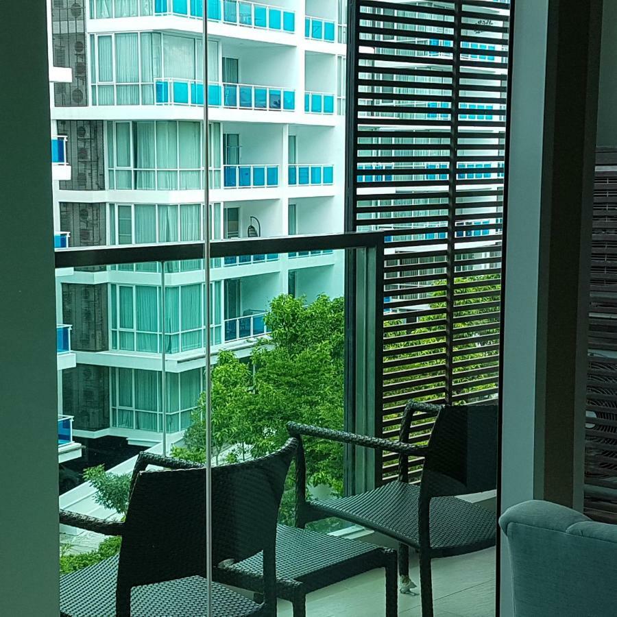 Nithiwat Amri Apartment