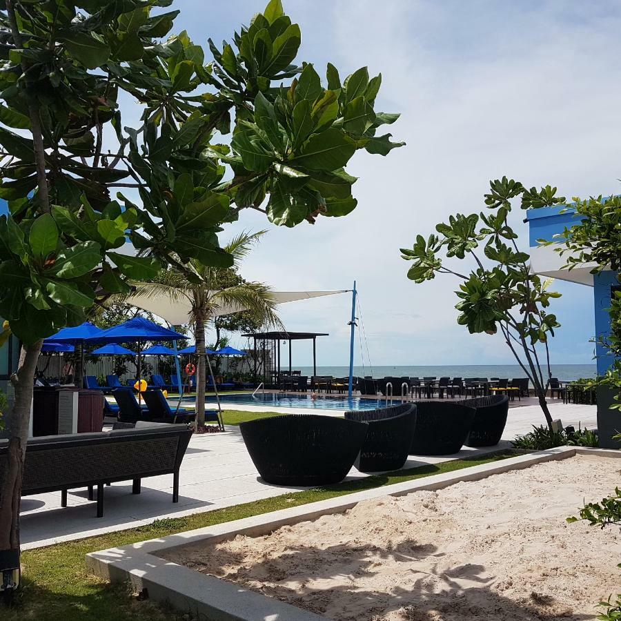 Nithiwat Amri * Hua Hin