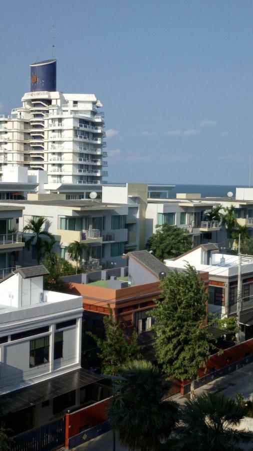 Beach Rocco Condominium Apartment *