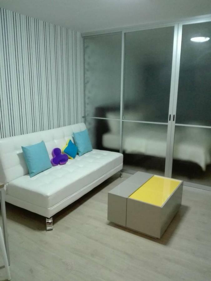 บ้านเพียงเพลิน Apartment *