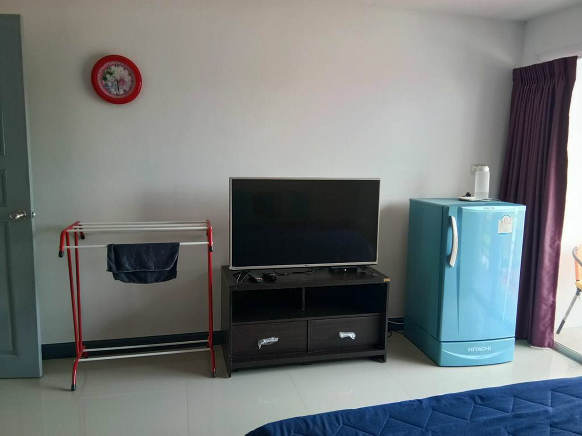 Fiji Bula Bar & Apartment Hua Hin
