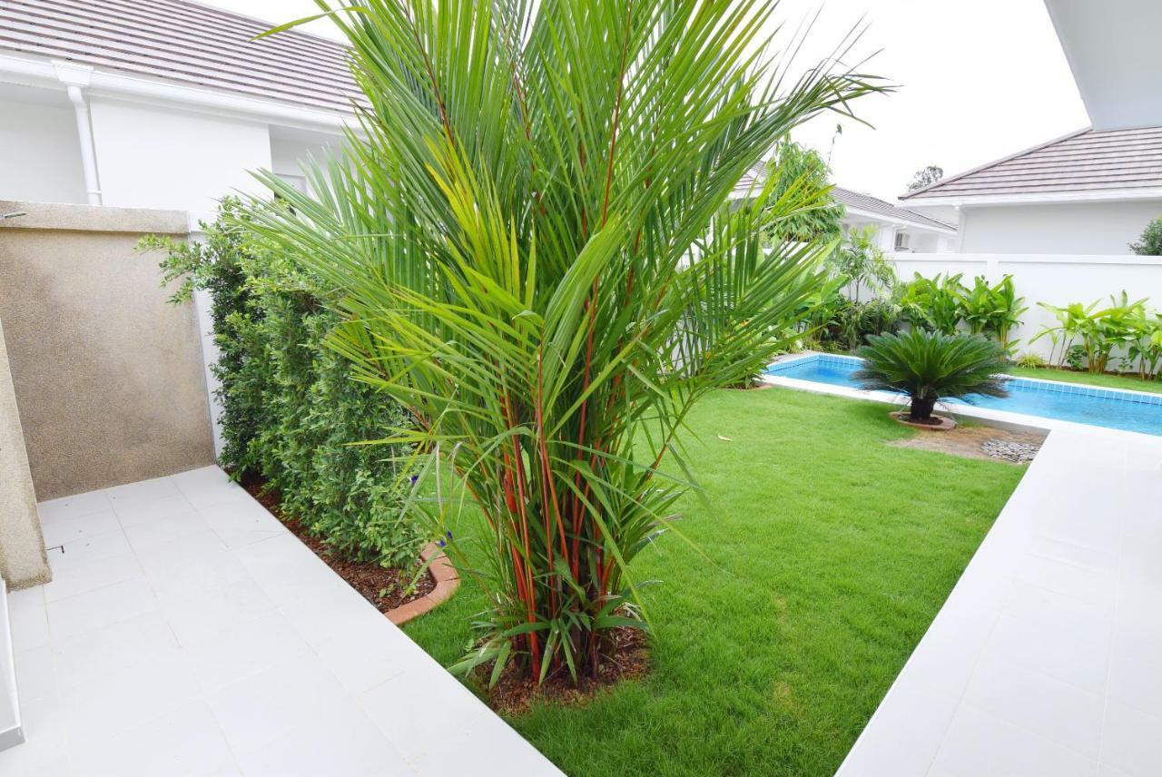 Cattleya Villa *