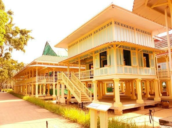 The Pride Paradise Apartment Hua Hin