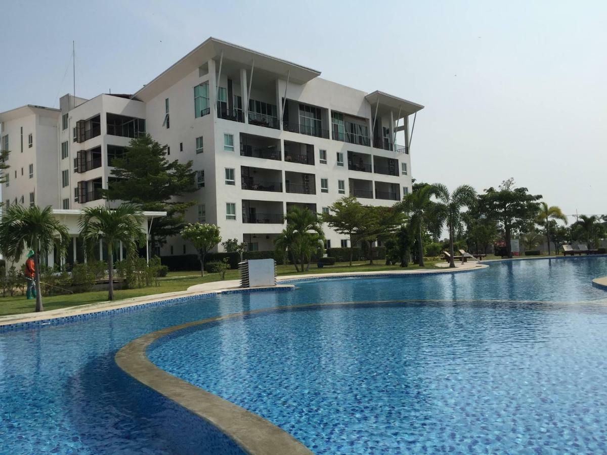The Pride Paradise * Hua Hin