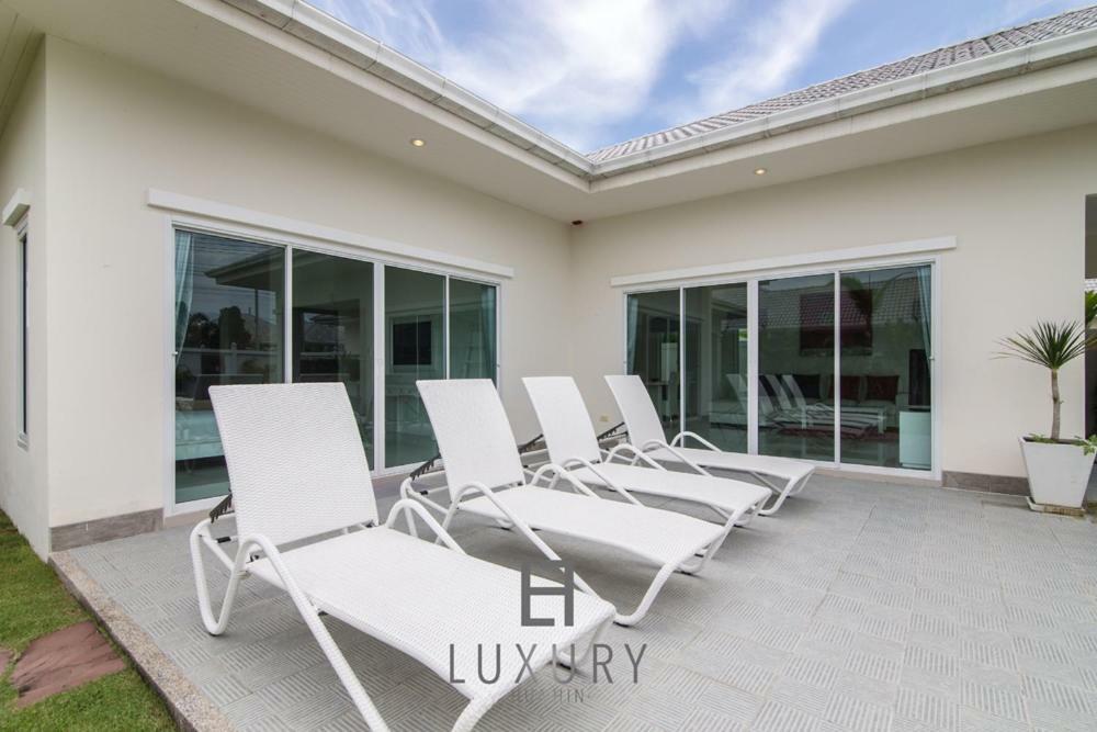 Villa Pool With 4 Bedrooms L50 Hua Hin