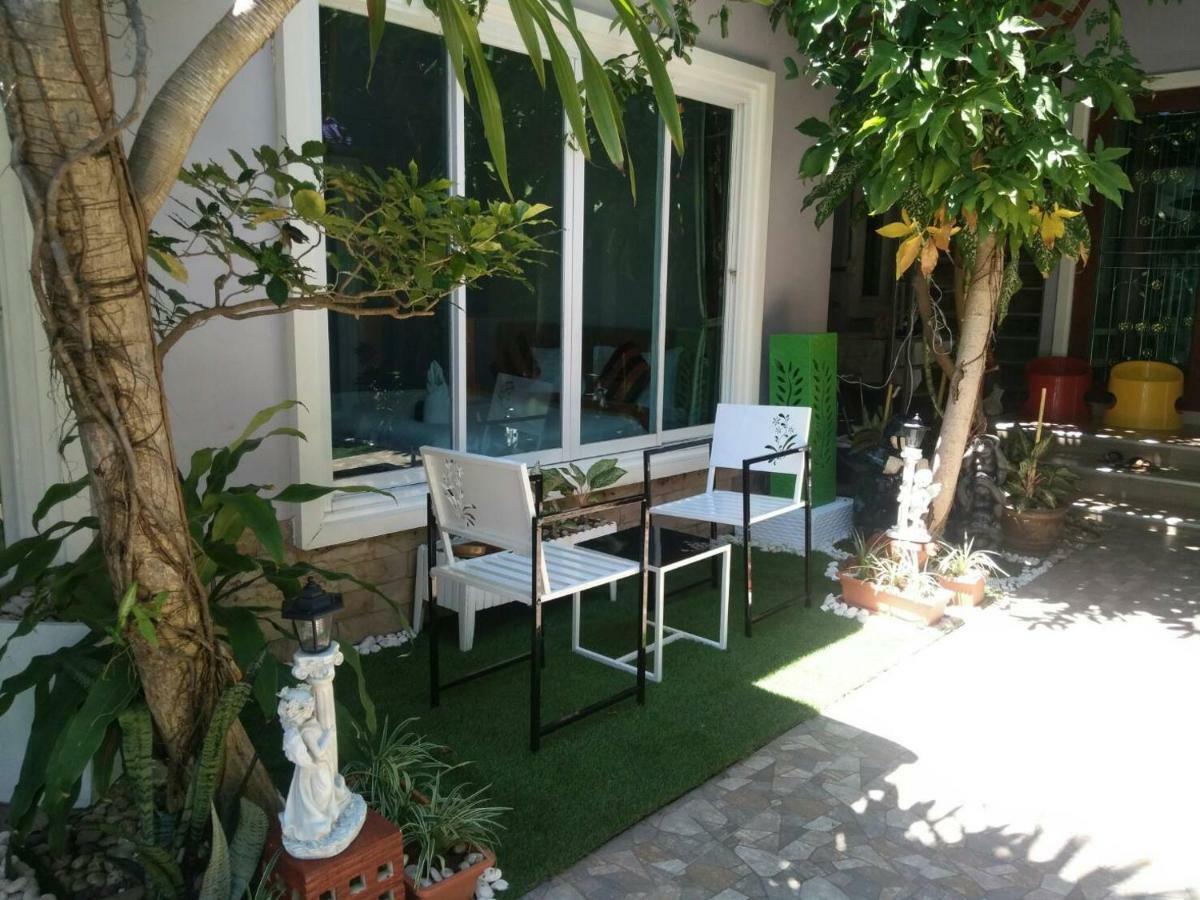 Villa Head Rock *